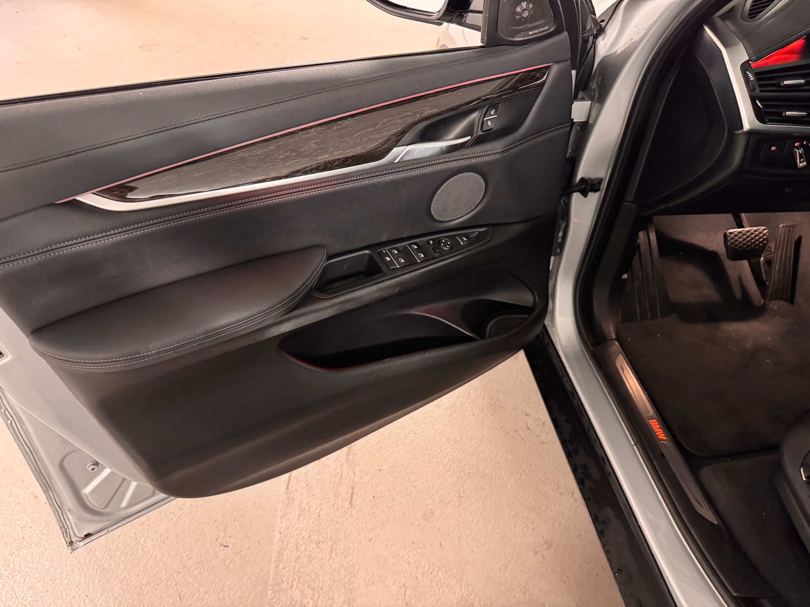 2018 BMW X6 in Vancouver, British Columbia