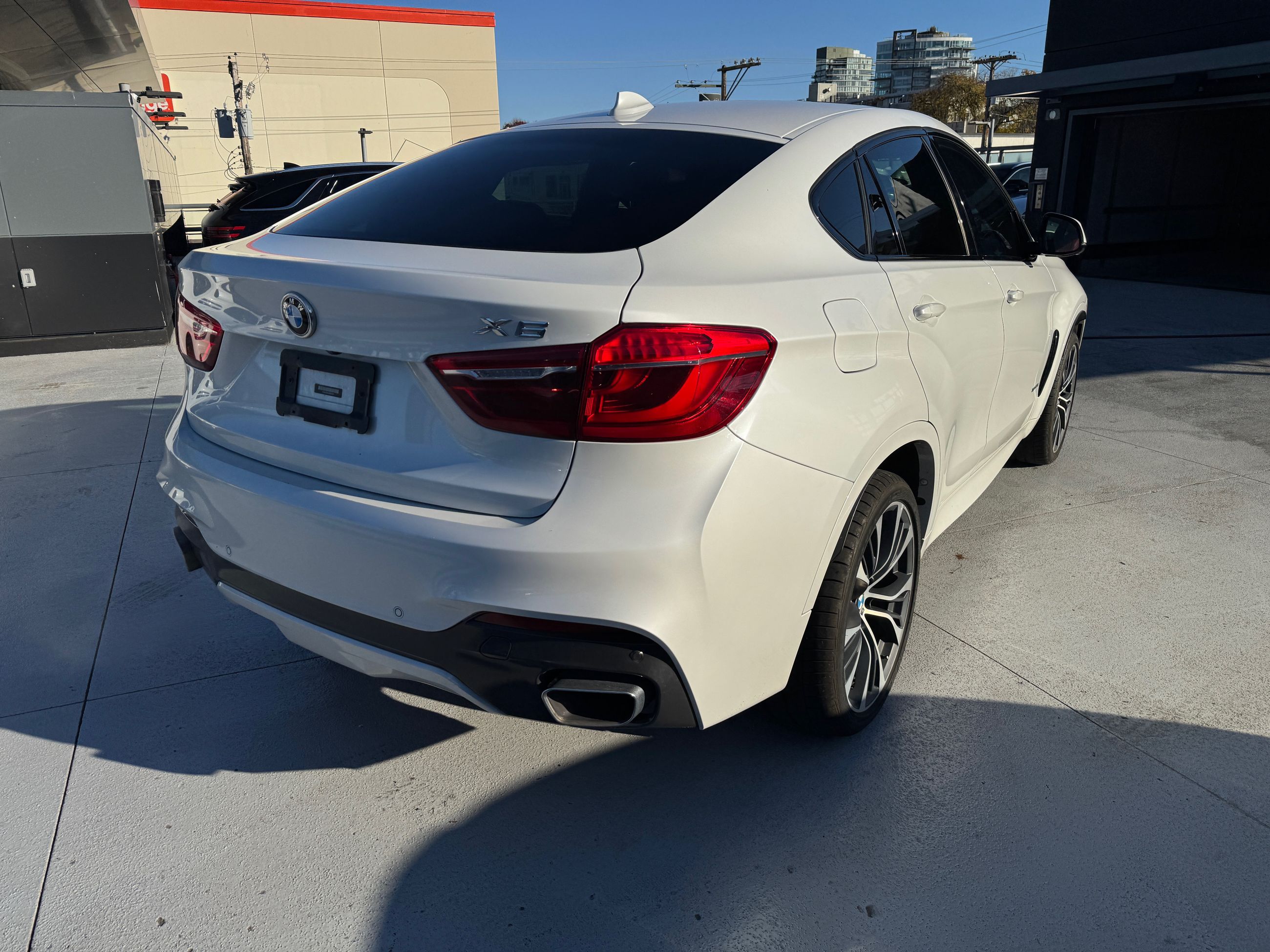 2018  X6