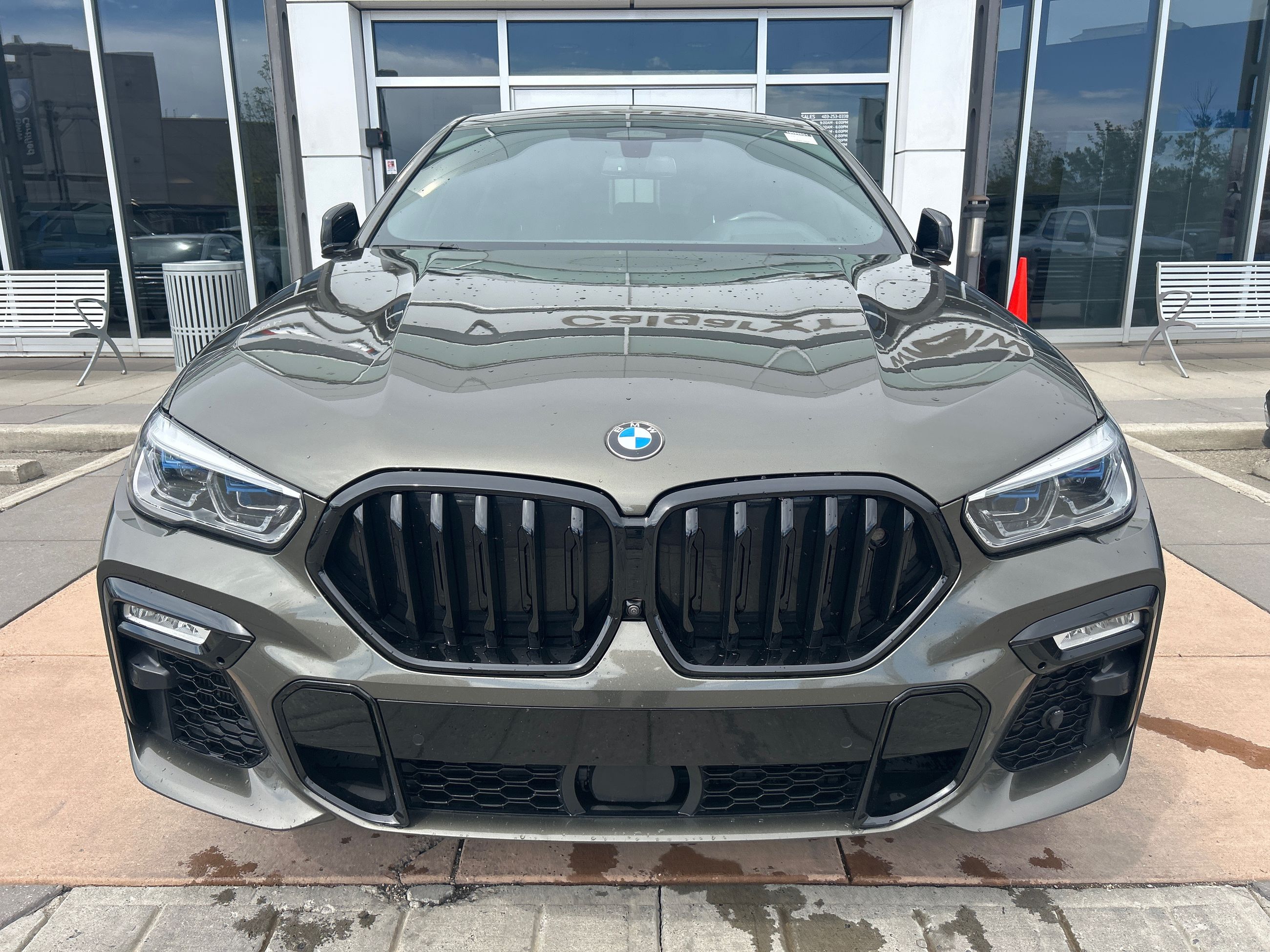 BMW X6  2020 à Calgary, Alberta