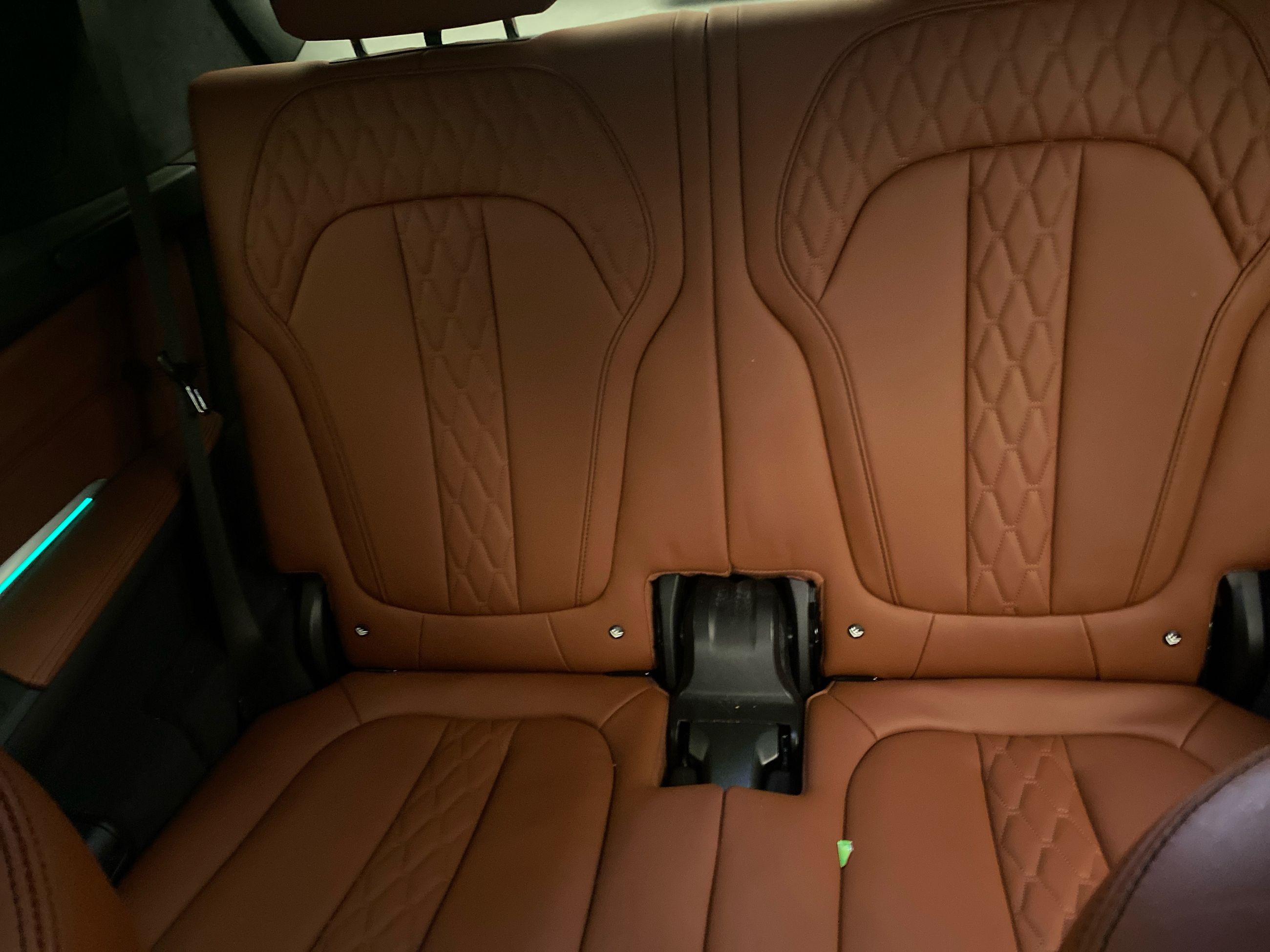 2023 BMW X7