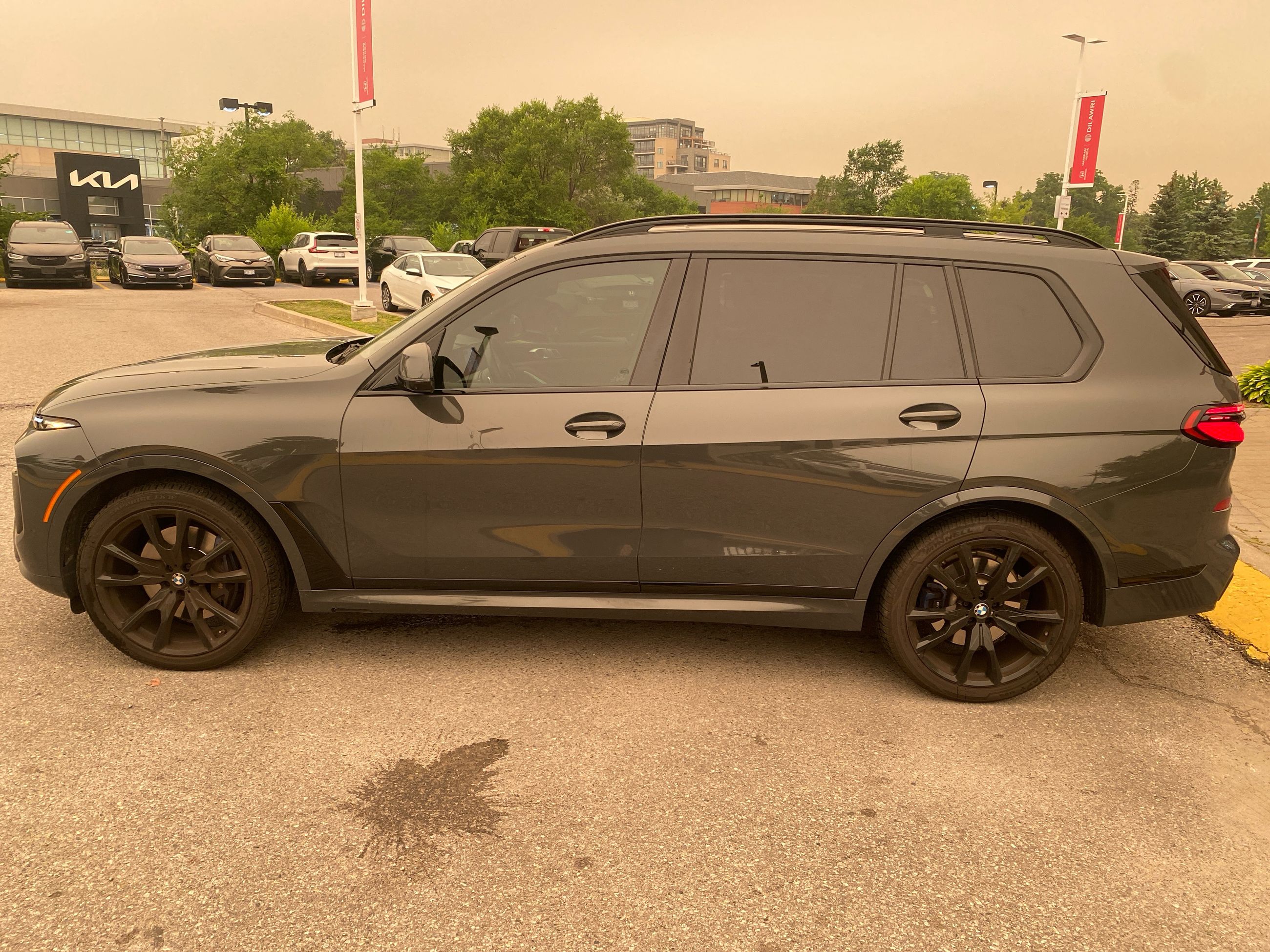 2023 BMW X7