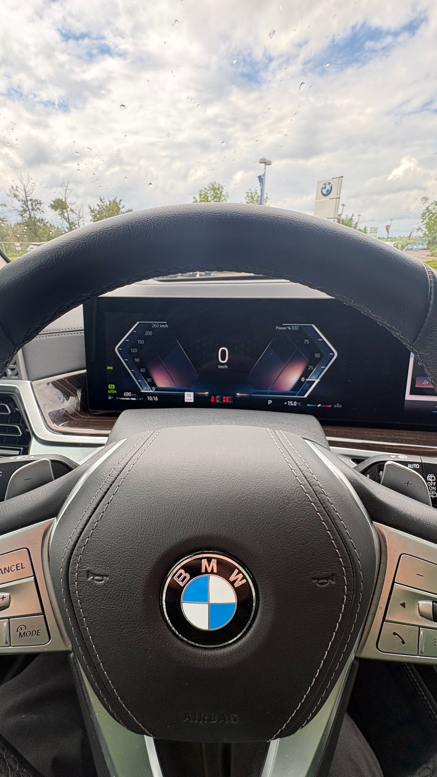 2024 BMW X7