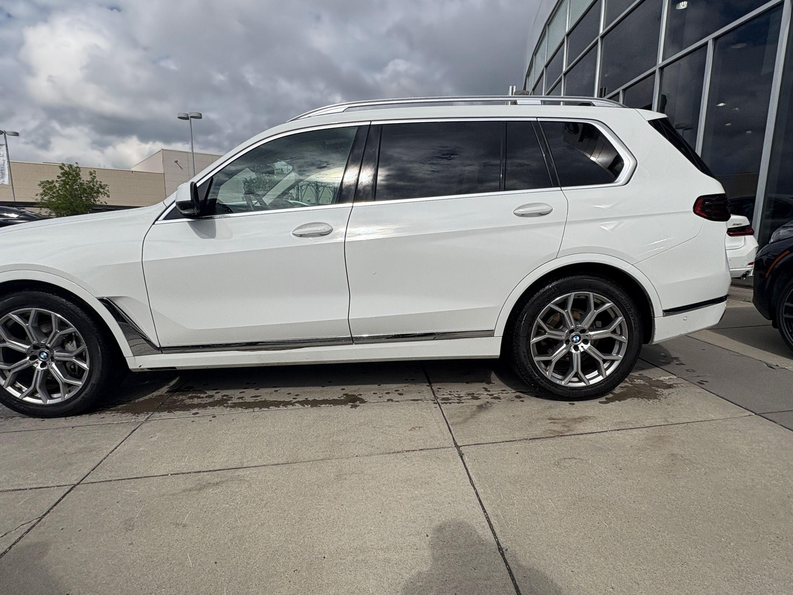 2024 BMW X7