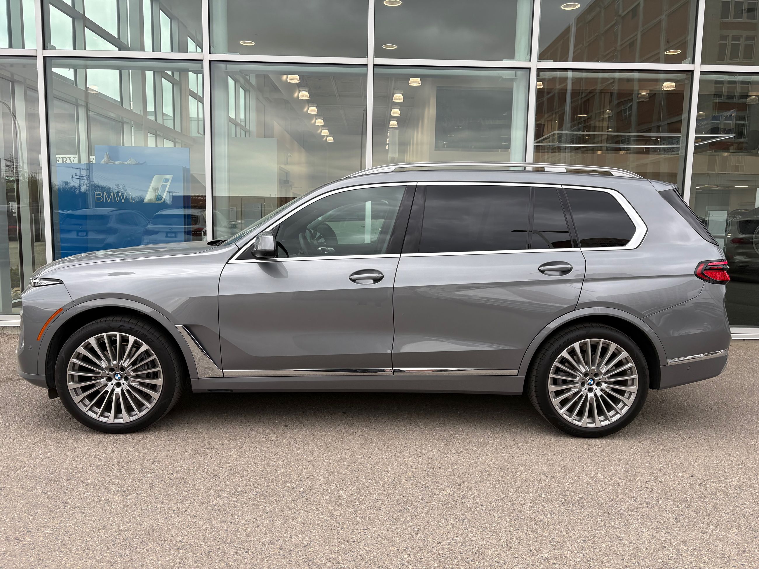 2026 BMW X7