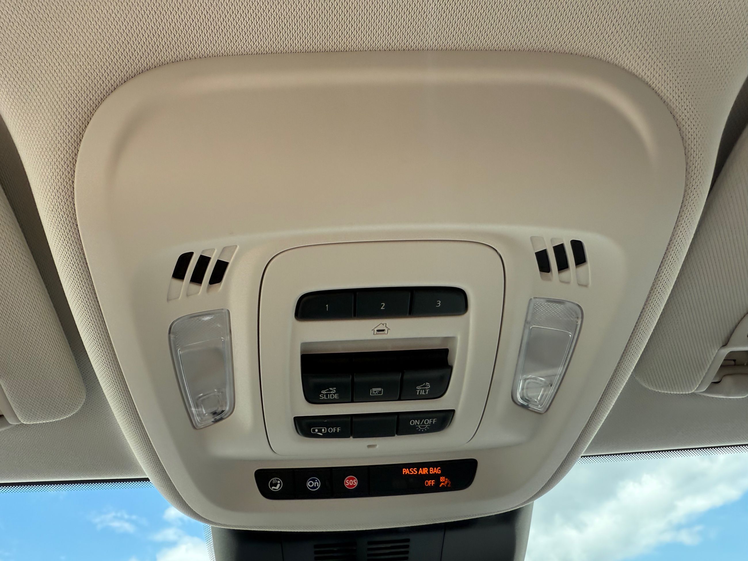 2024 Buick ENVISION in Mississauga, Ontario