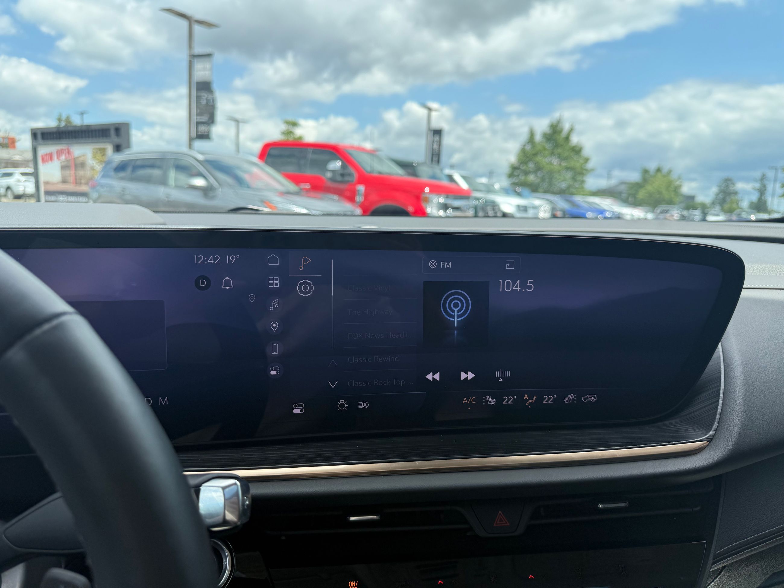 2024 Buick ENVISION in Mississauga, Ontario