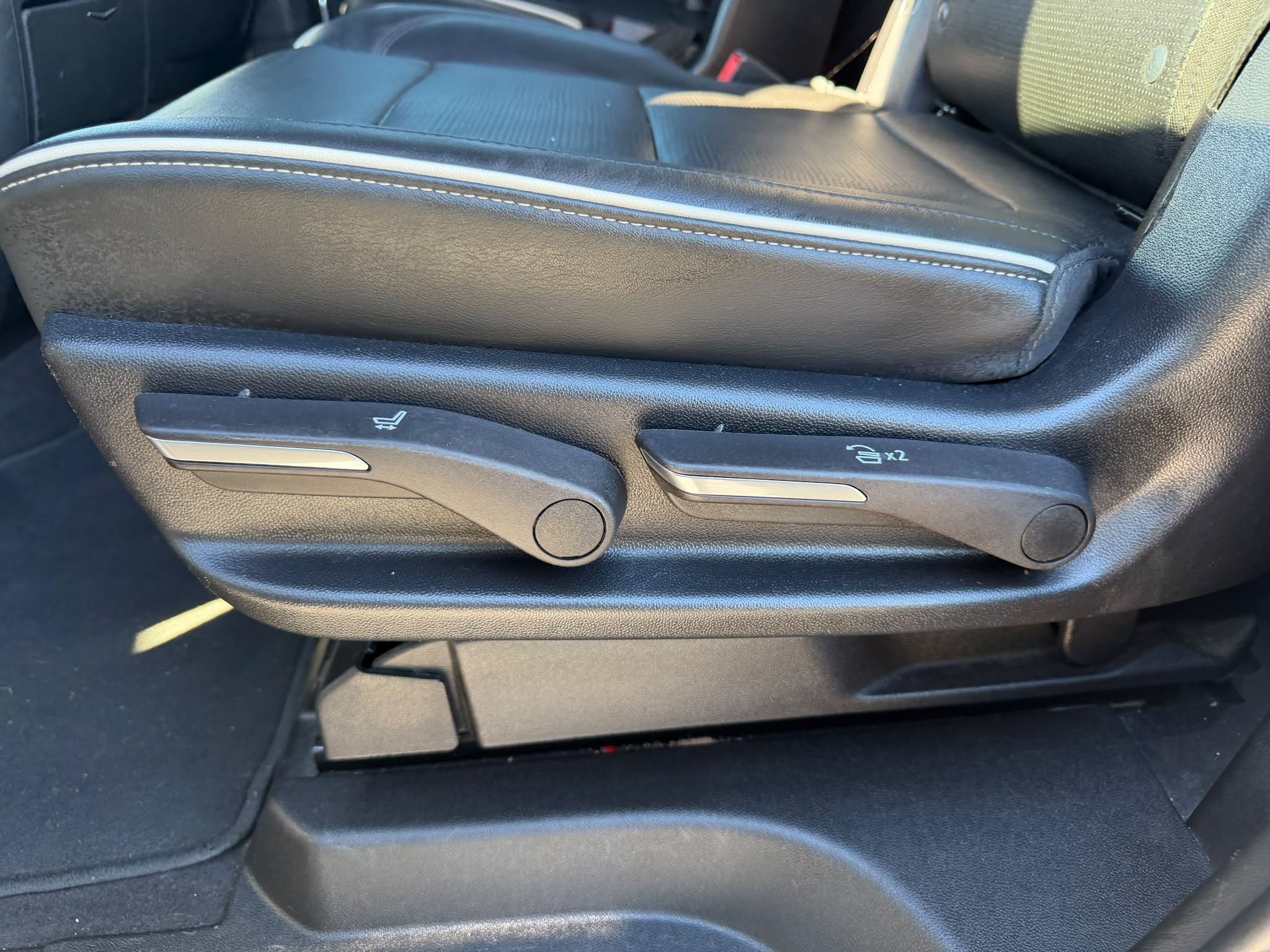 2023  Escalade