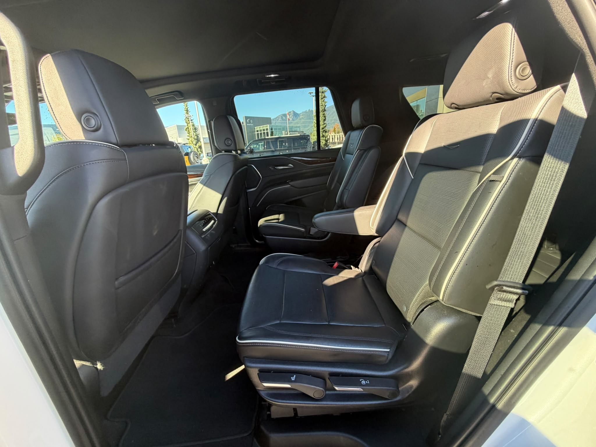 2023  Escalade