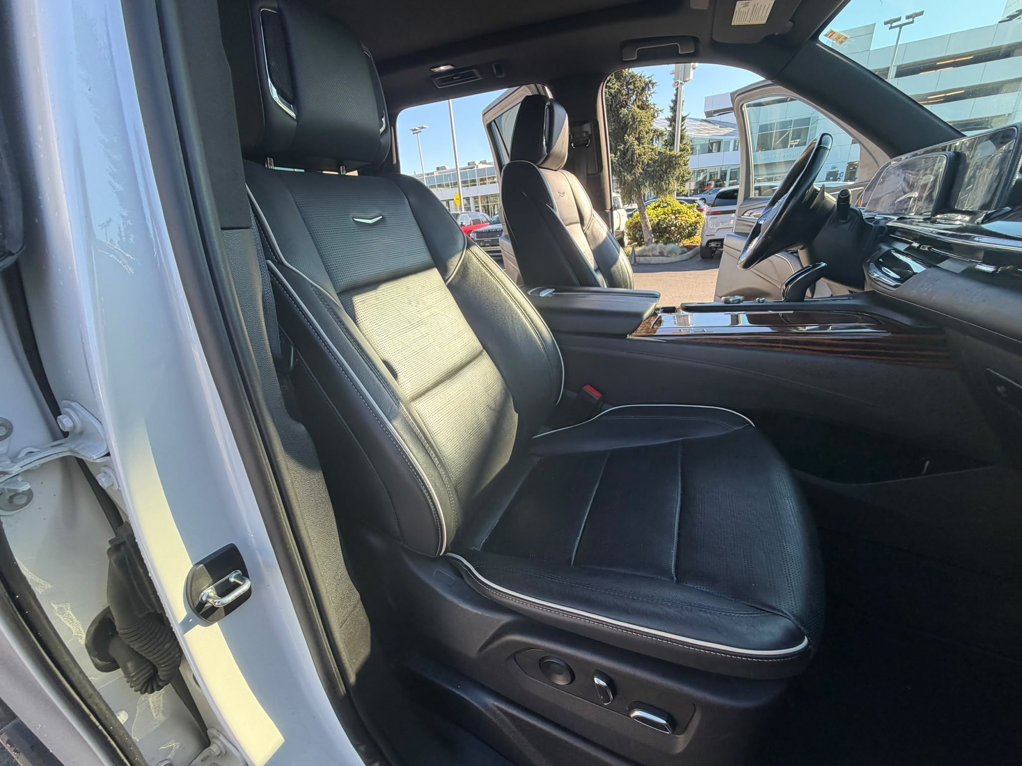 2023  Escalade