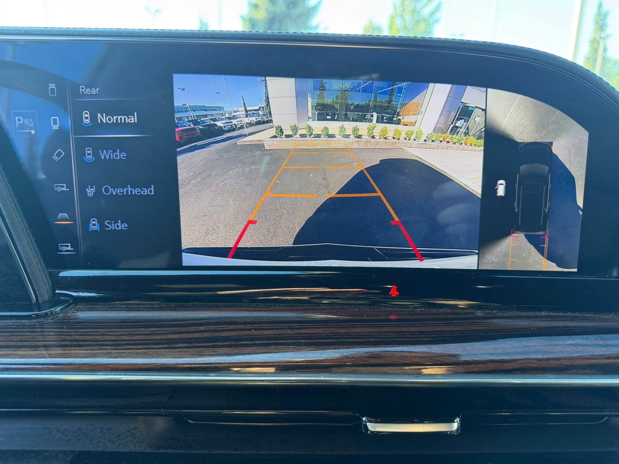 2023  Escalade