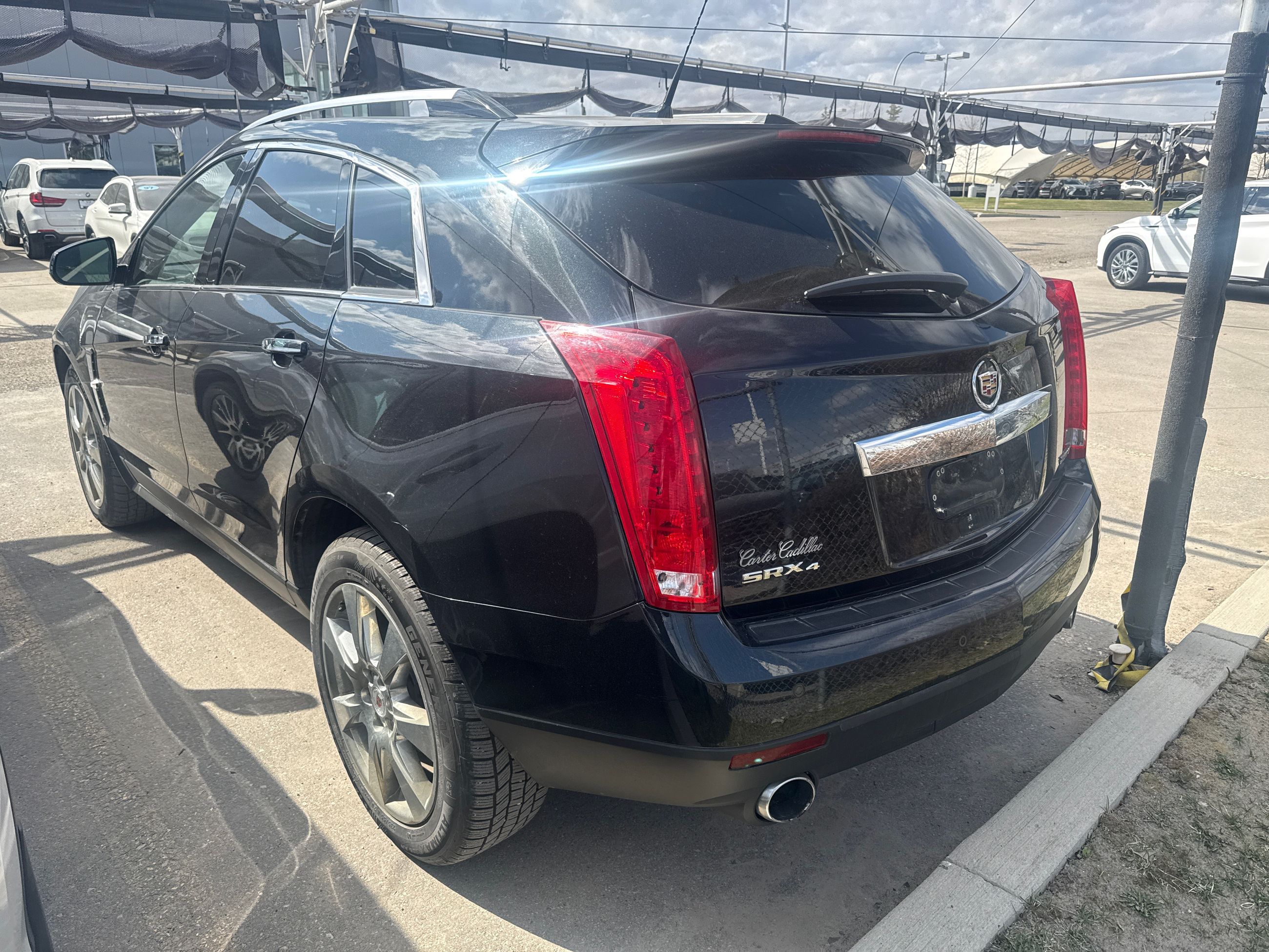 Cadillac SRX  2011 à Calgary, Alberta