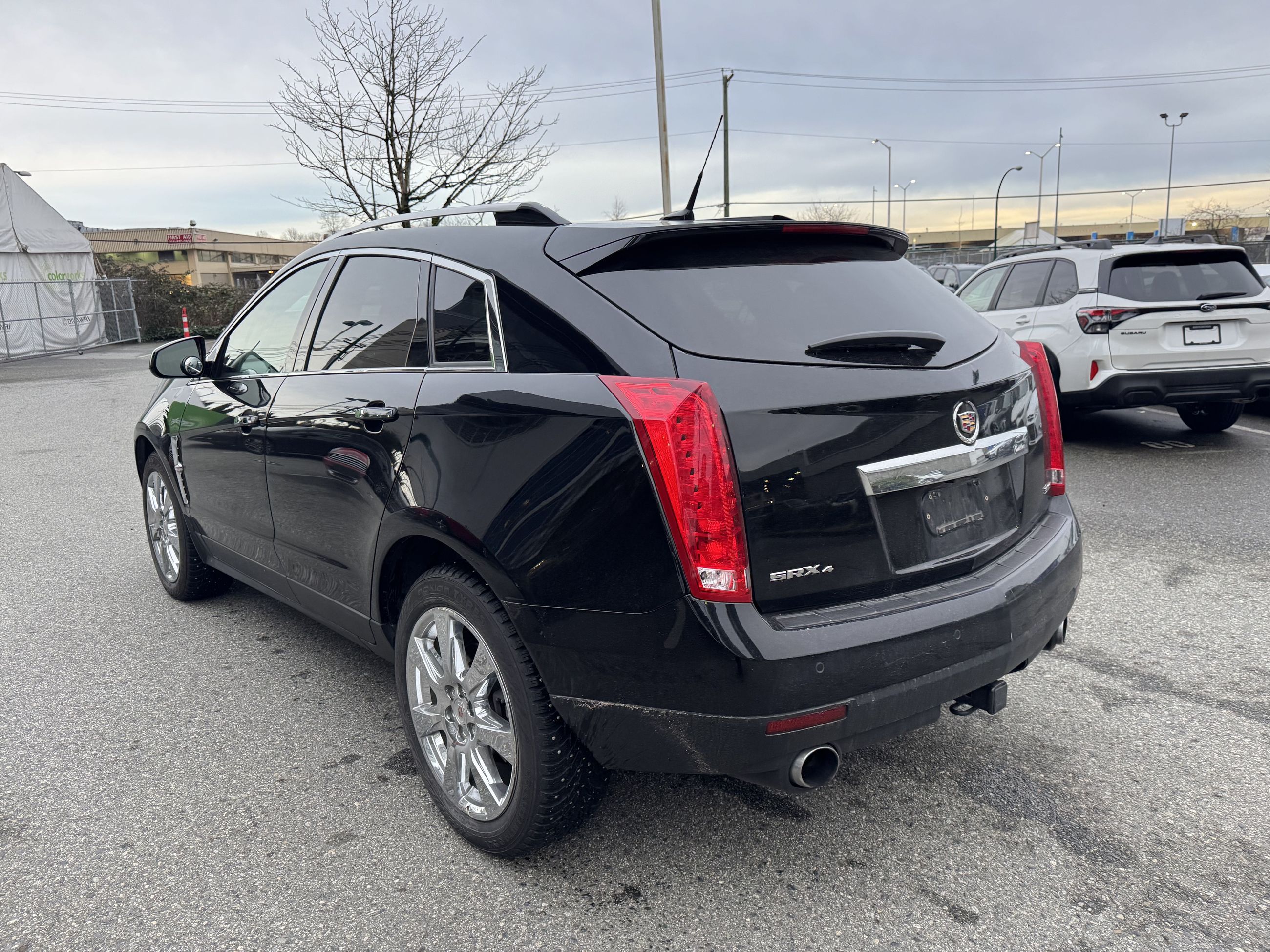 2012  SRX