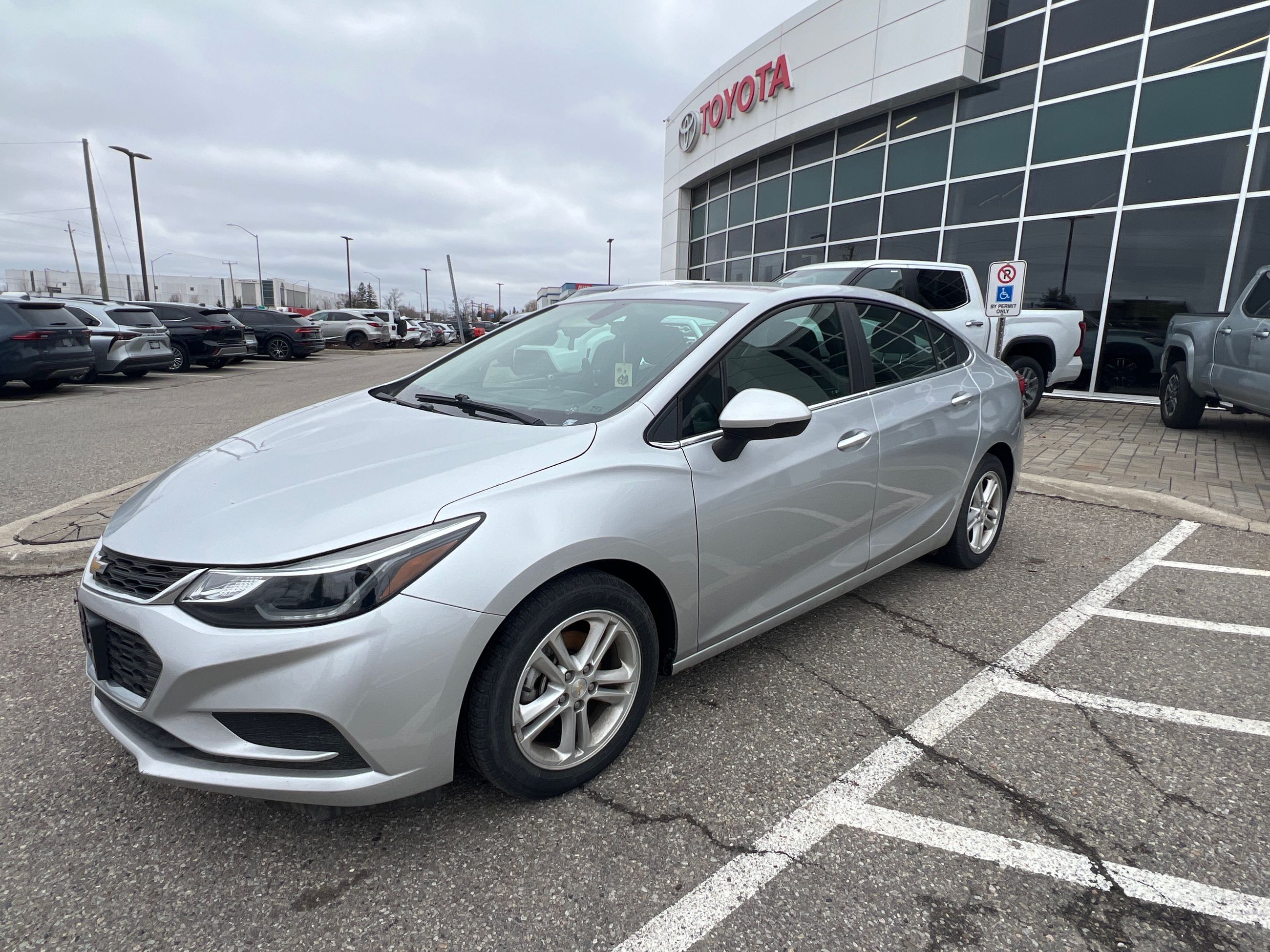 Chevrolet Cruze  2018 à Bolton, Ontario