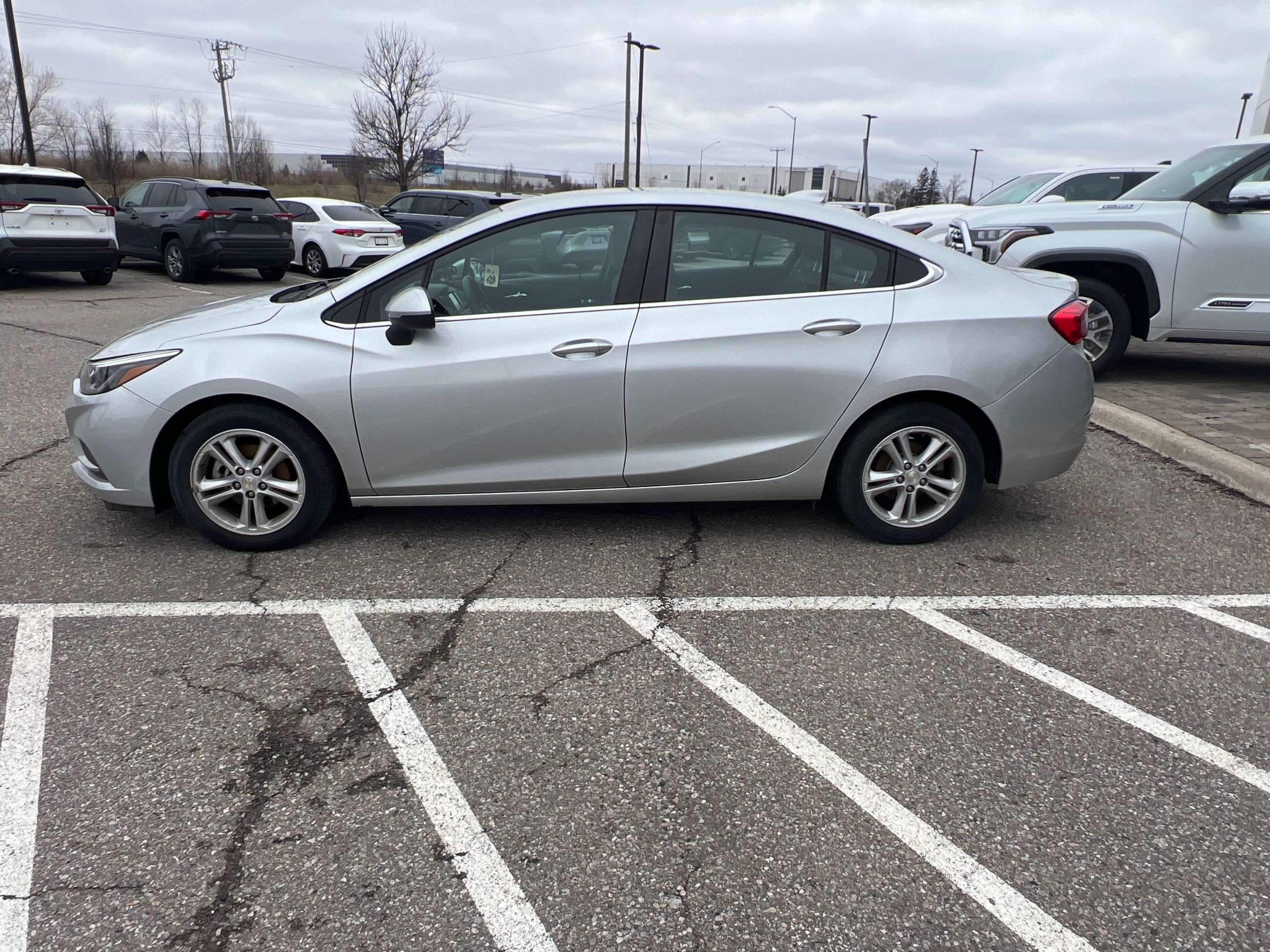 Chevrolet Cruze  2018 à Bolton, Ontario