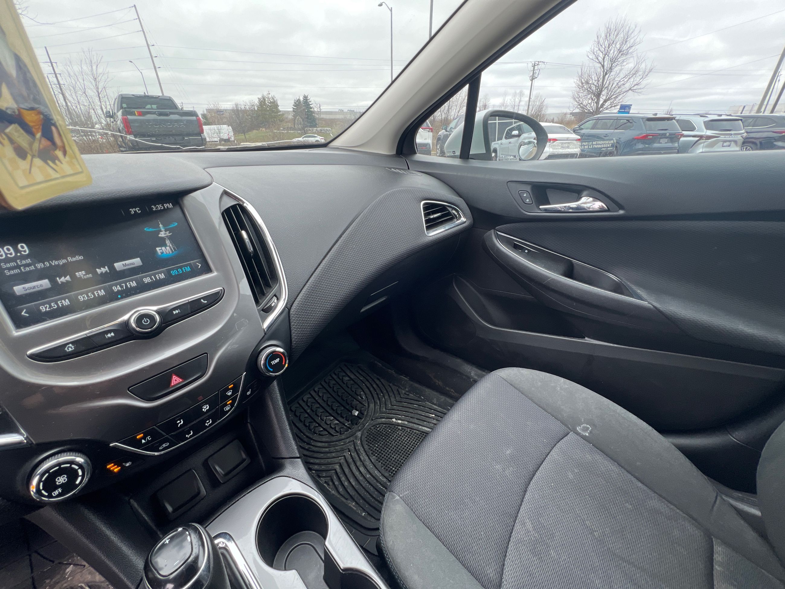 Chevrolet Cruze  2018 à Bolton, Ontario