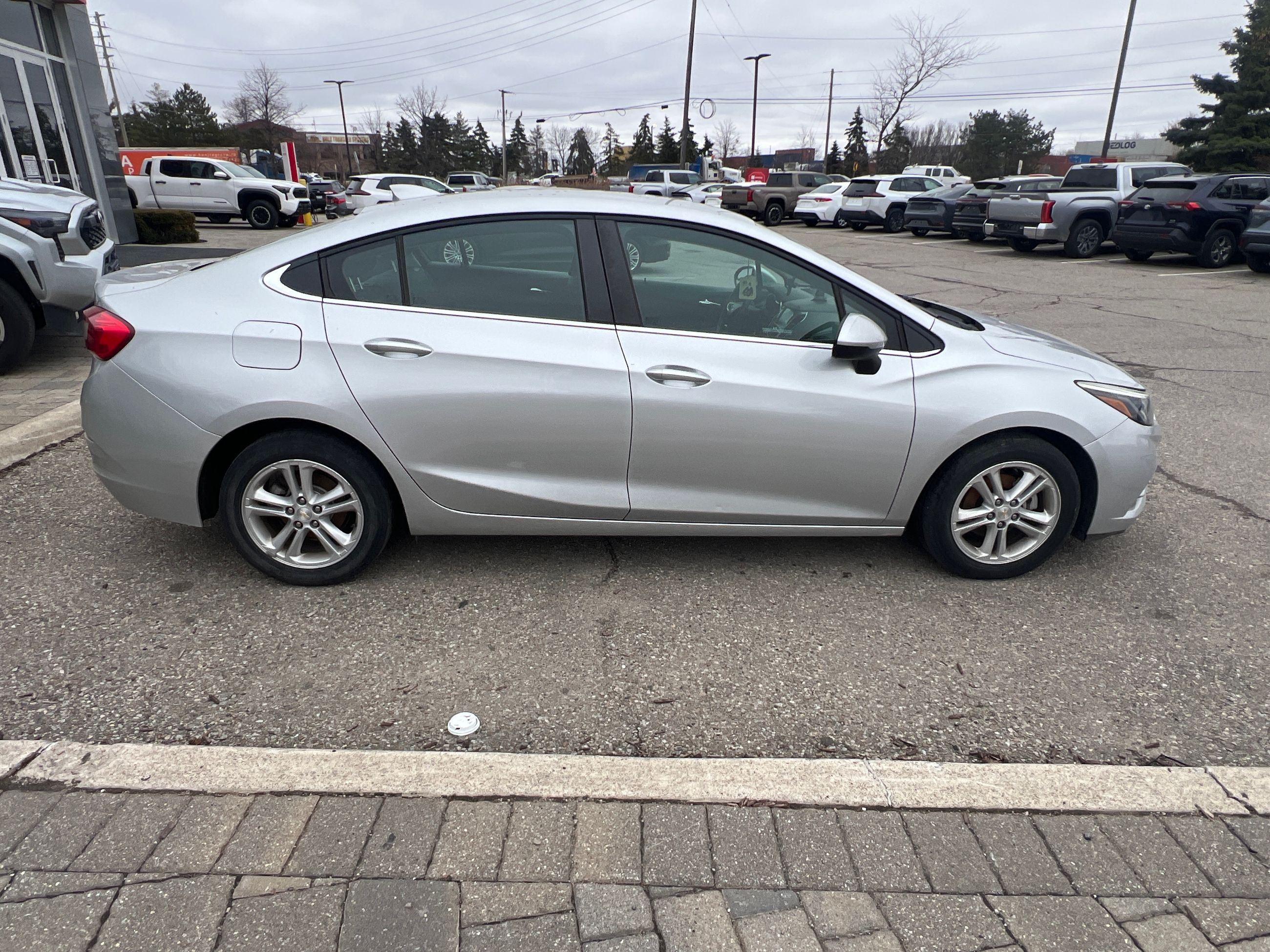 Chevrolet Cruze  2018 à Bolton, Ontario