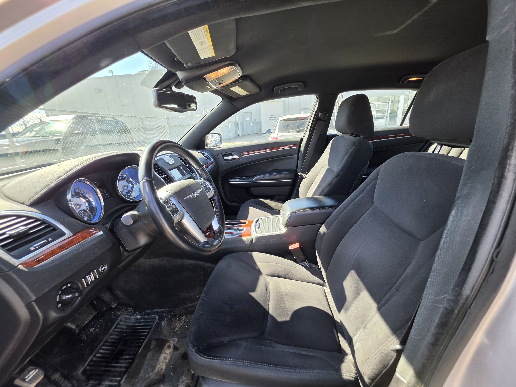 Chrysler 300  2012 à Calgary, Alberta