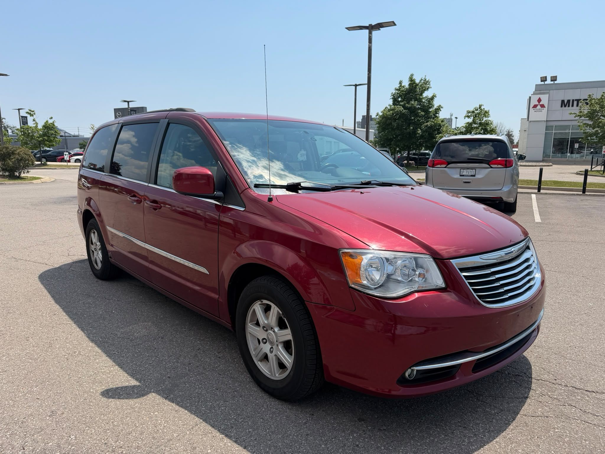 2012 Chrysler Town and Country in Mississauga, Ontario