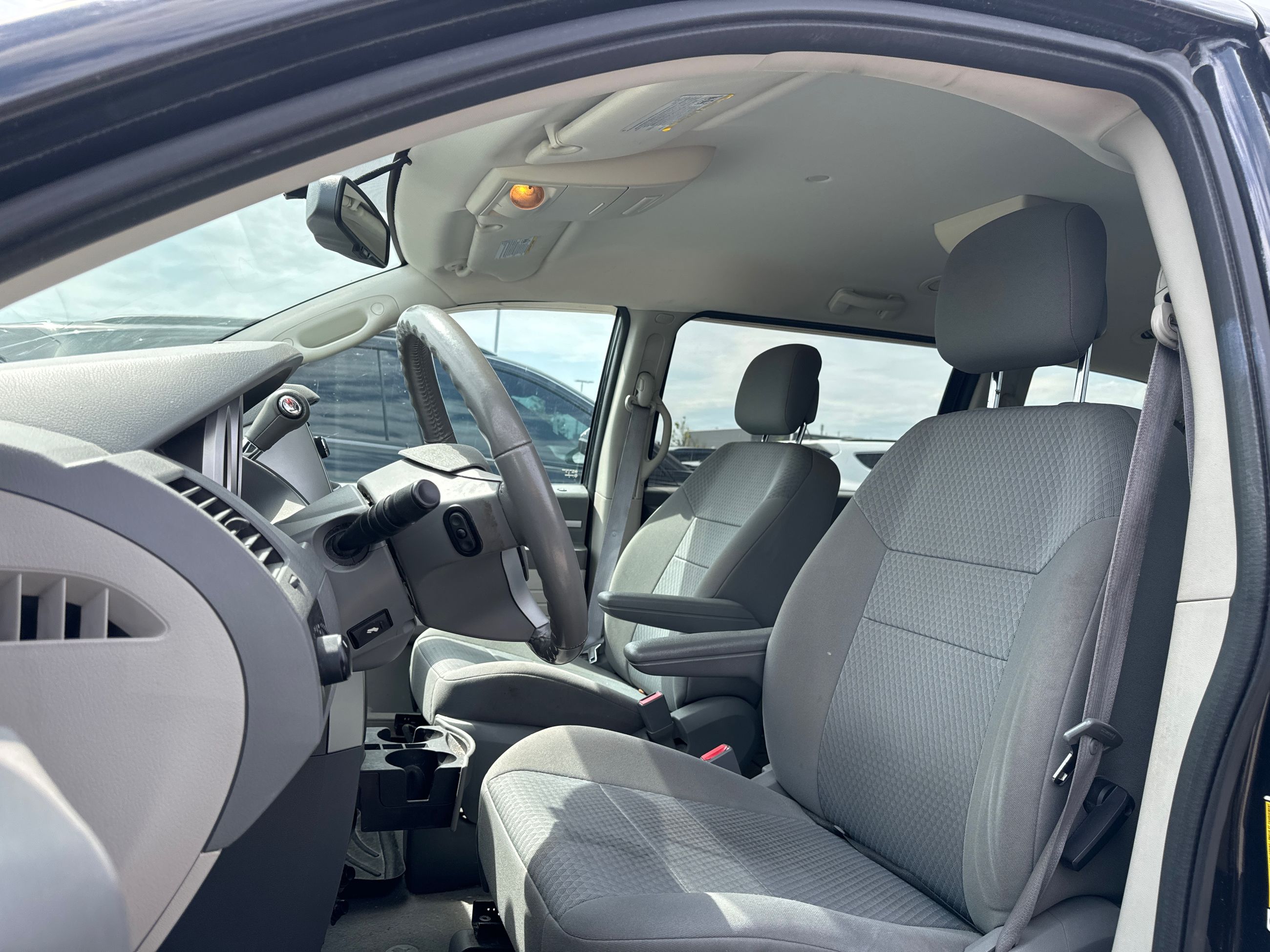 2010 Dodge Grand Caravan in Barrie, Ontario