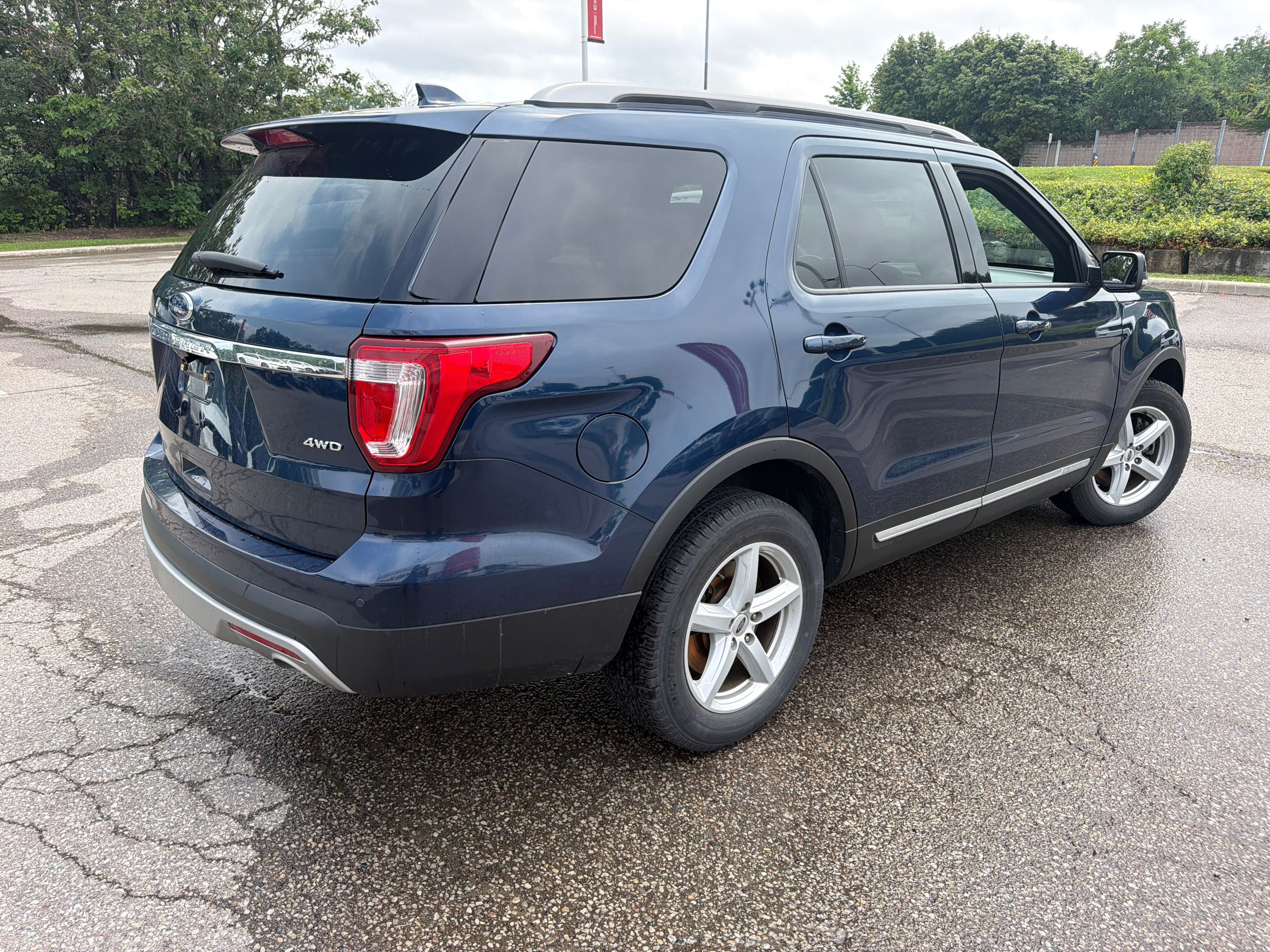 2017 Ford Explorer in Mississauga, Ontario