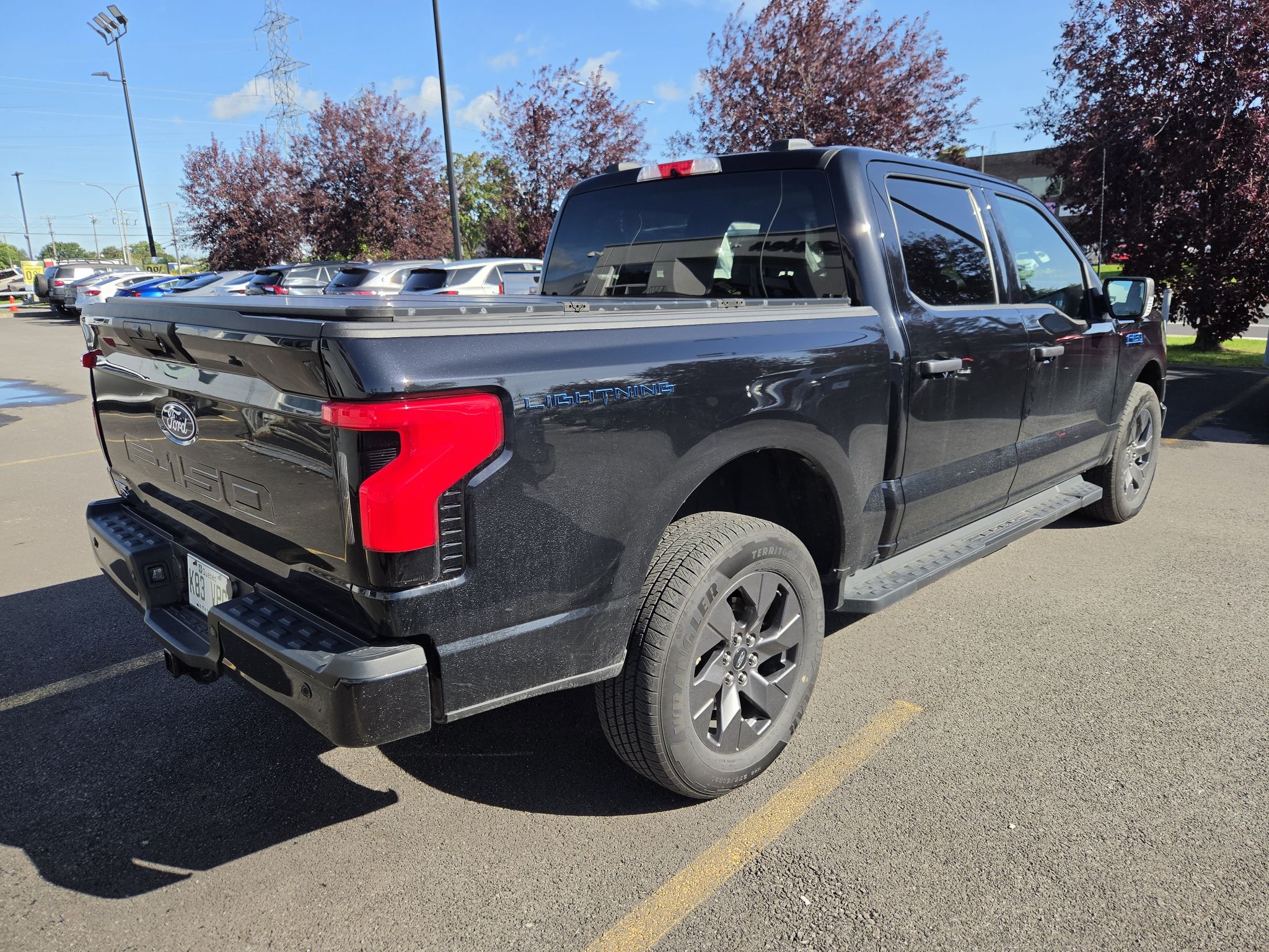 Ford F-150 Lightning  2024