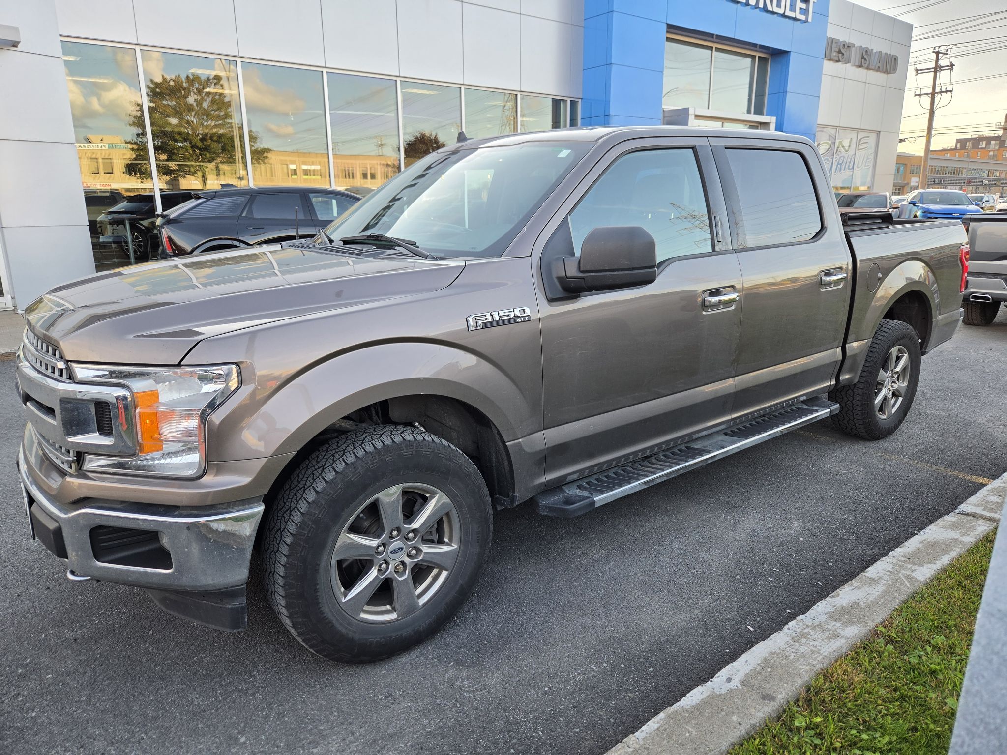 2020 Ford F-150 in Dollard-des-Ormeaux, Quebec