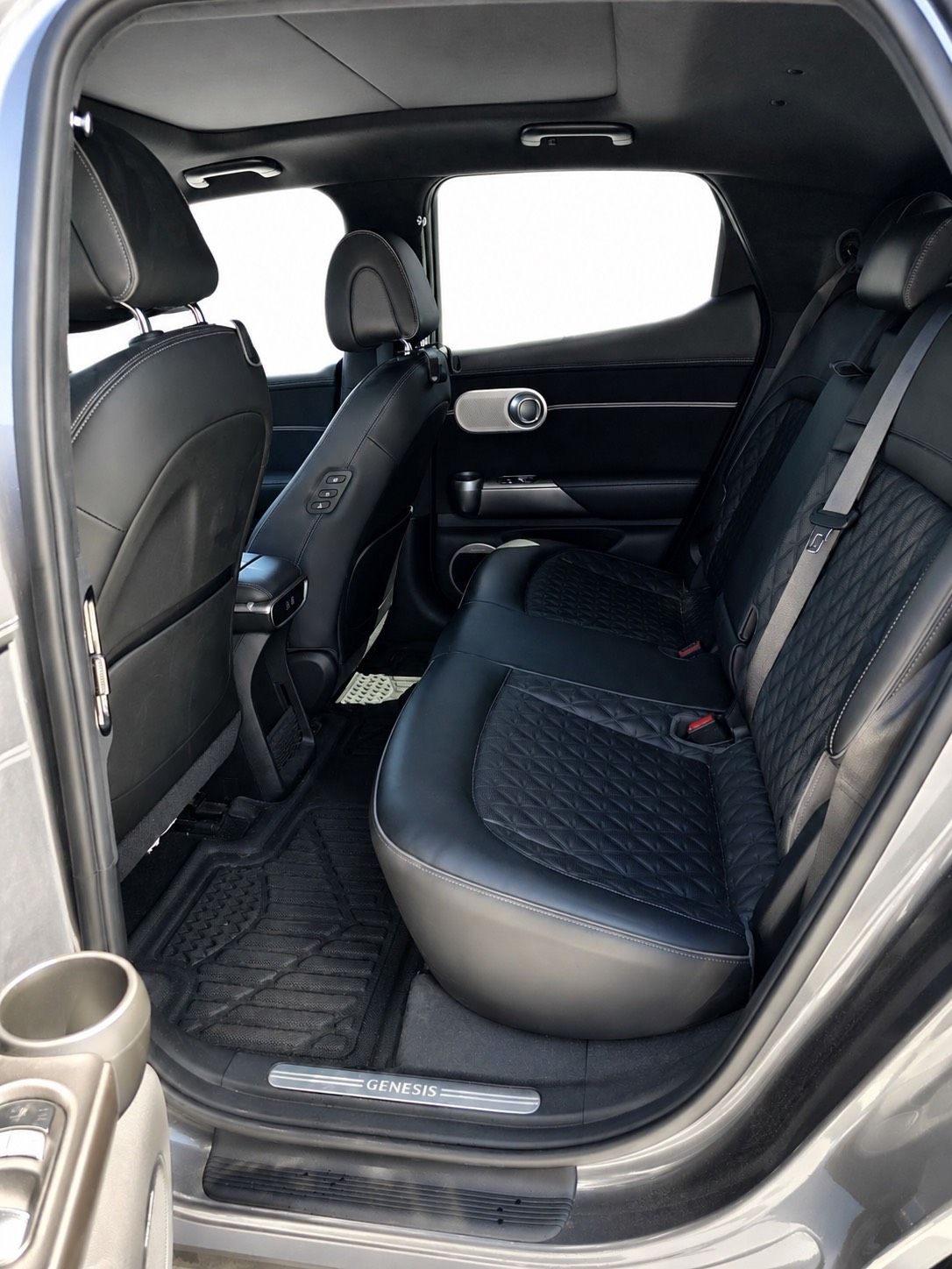2023 GENESIS GV60 in Vancouver, British Columbia