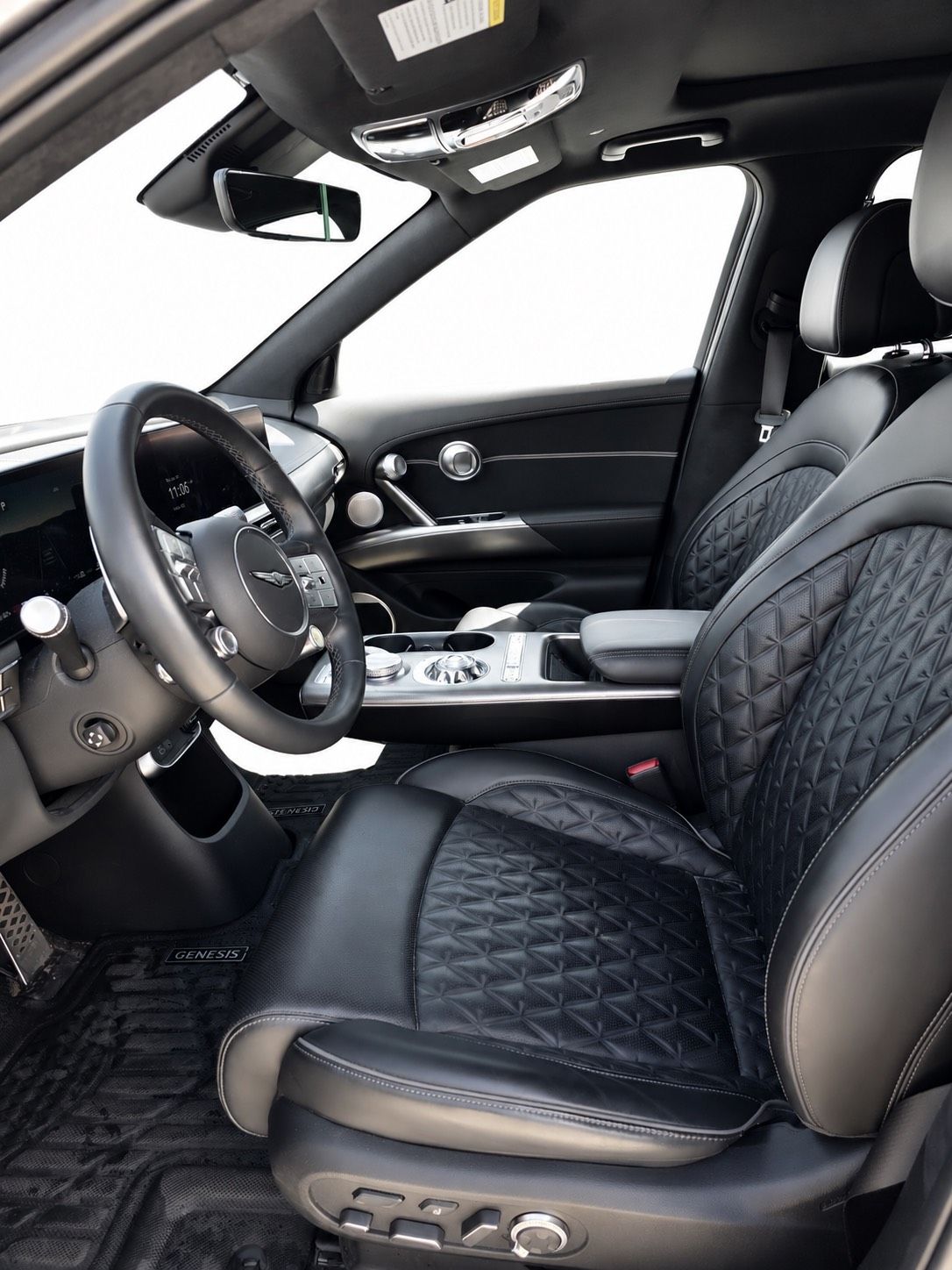 2023 GENESIS GV60 in Vancouver, British Columbia