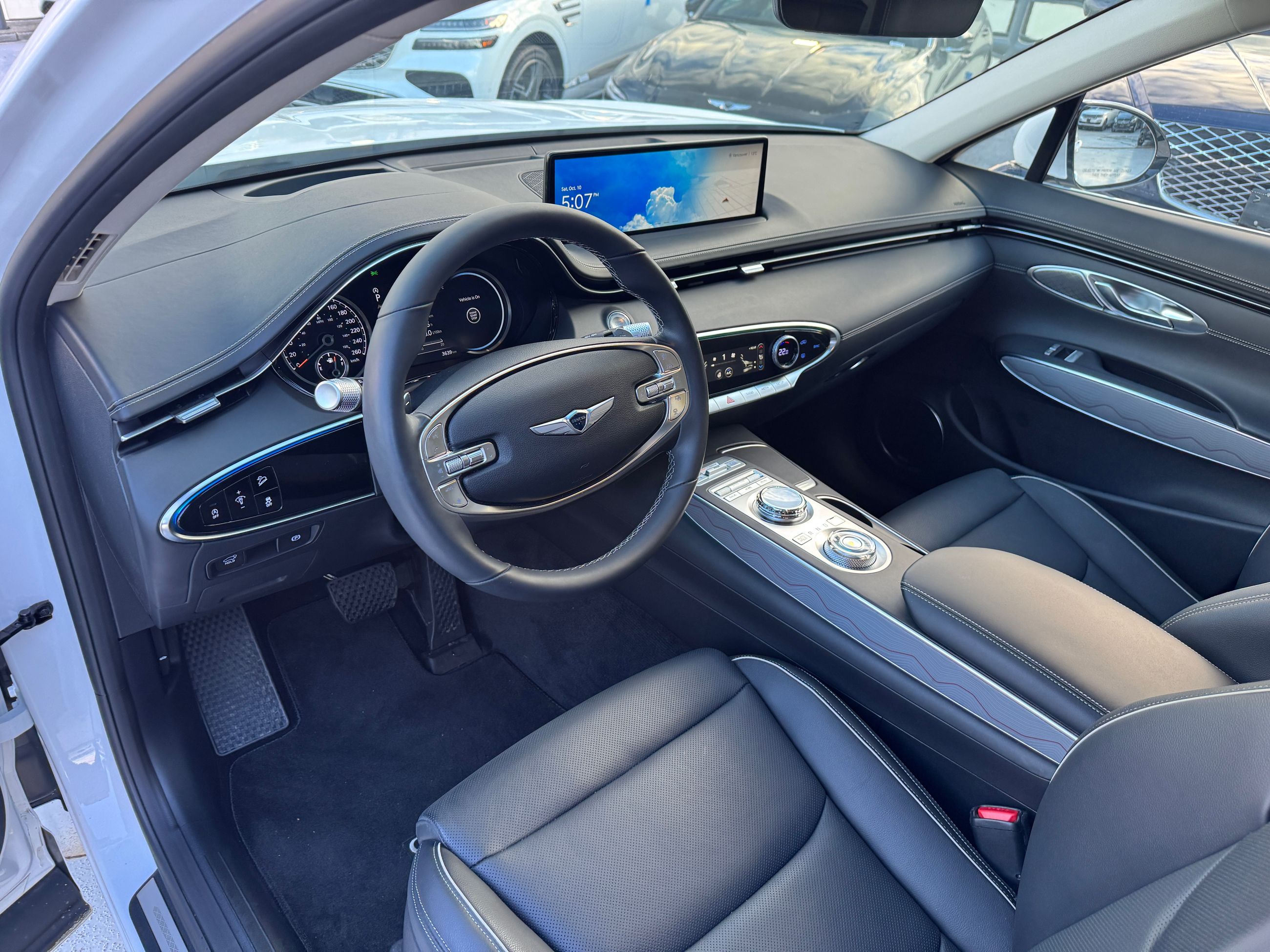 2023  GV70