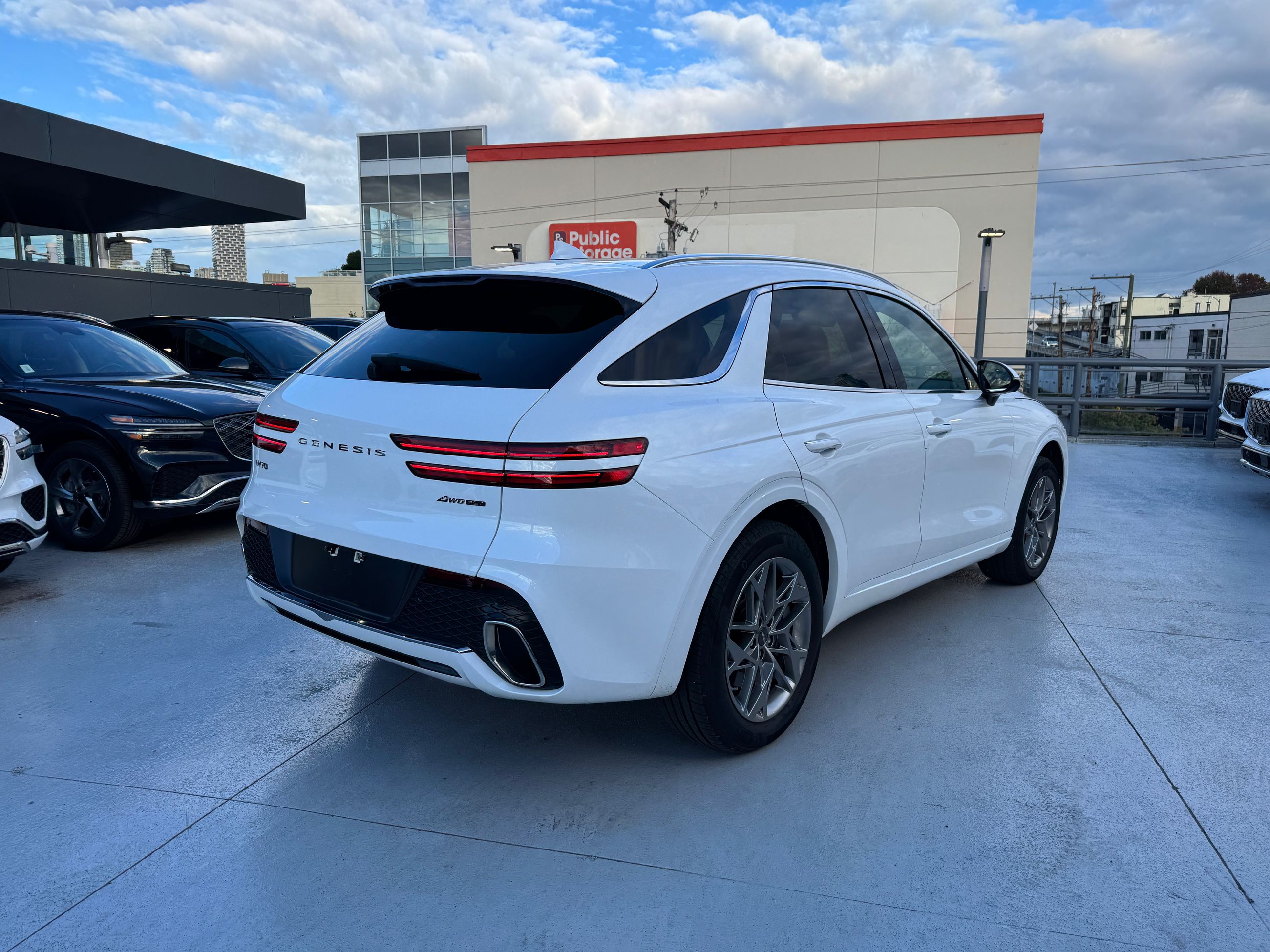 2023  GV70