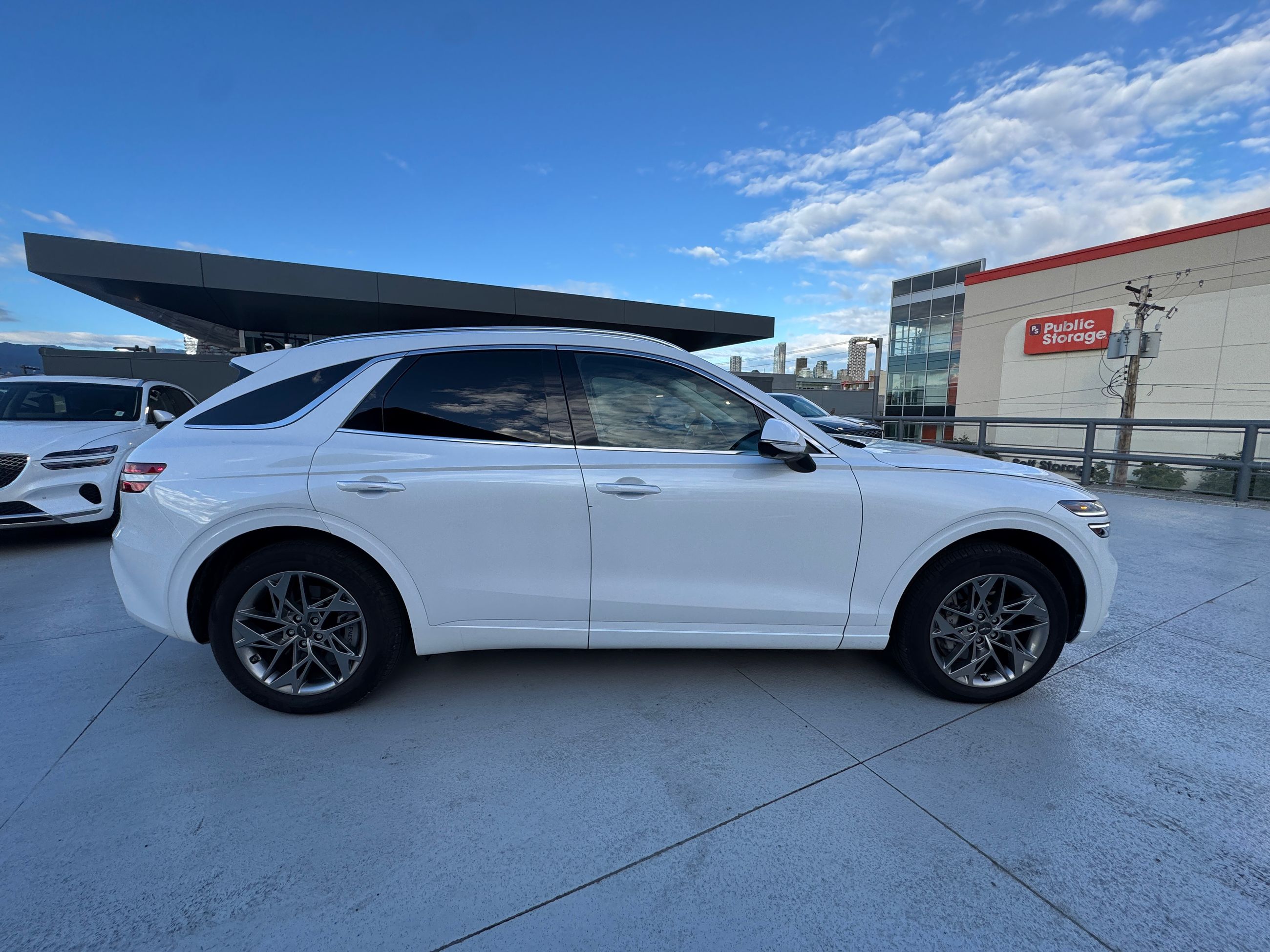2023  GV70