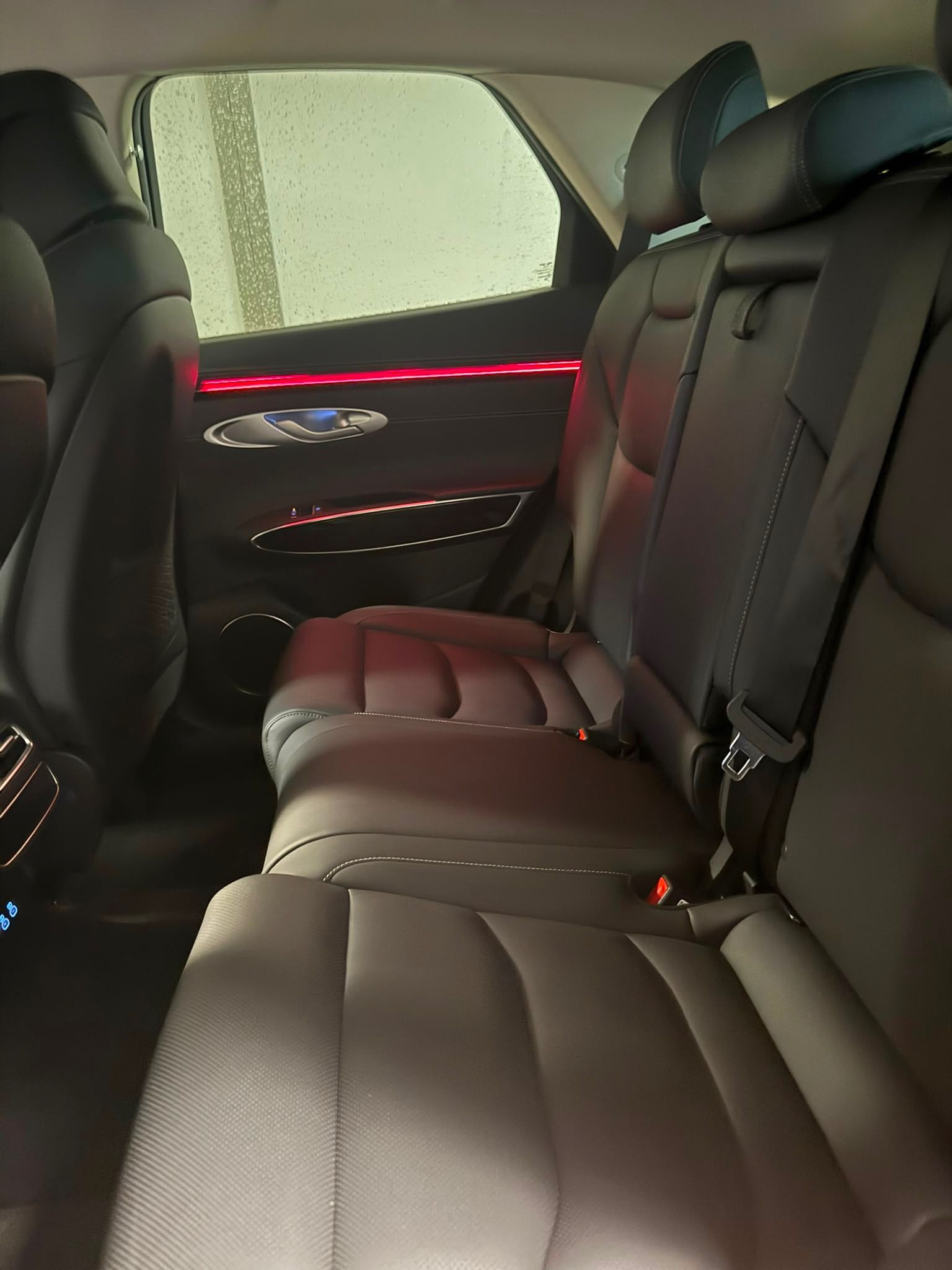 2026 GENESIS GV70