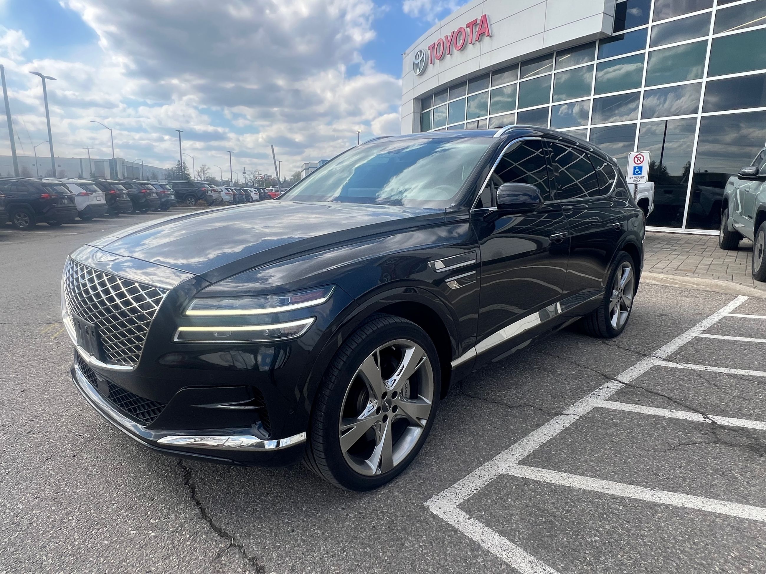 2023 GENESIS GV80 in Bolton, Ontario