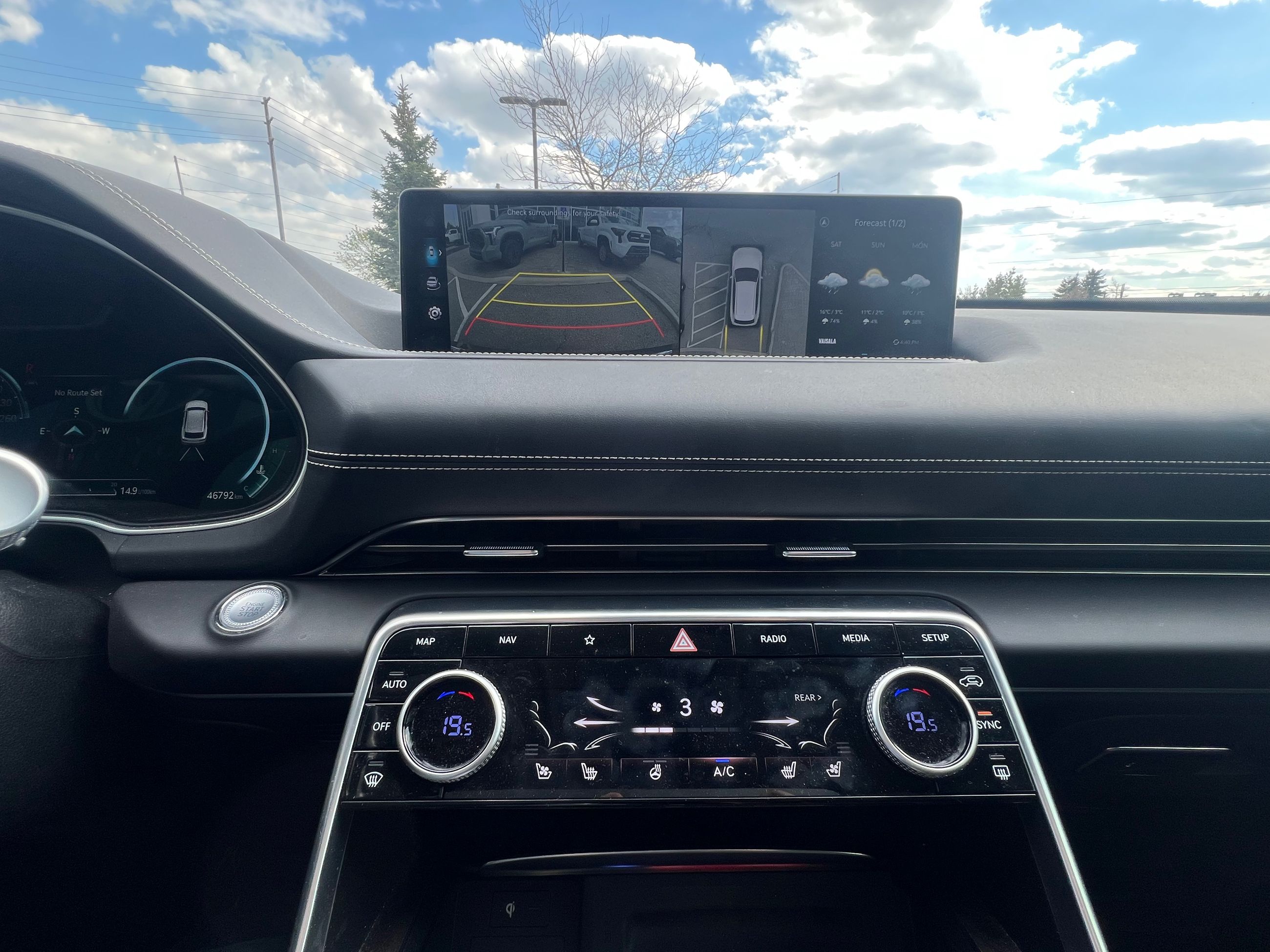 2023 GENESIS GV80 in Bolton, Ontario