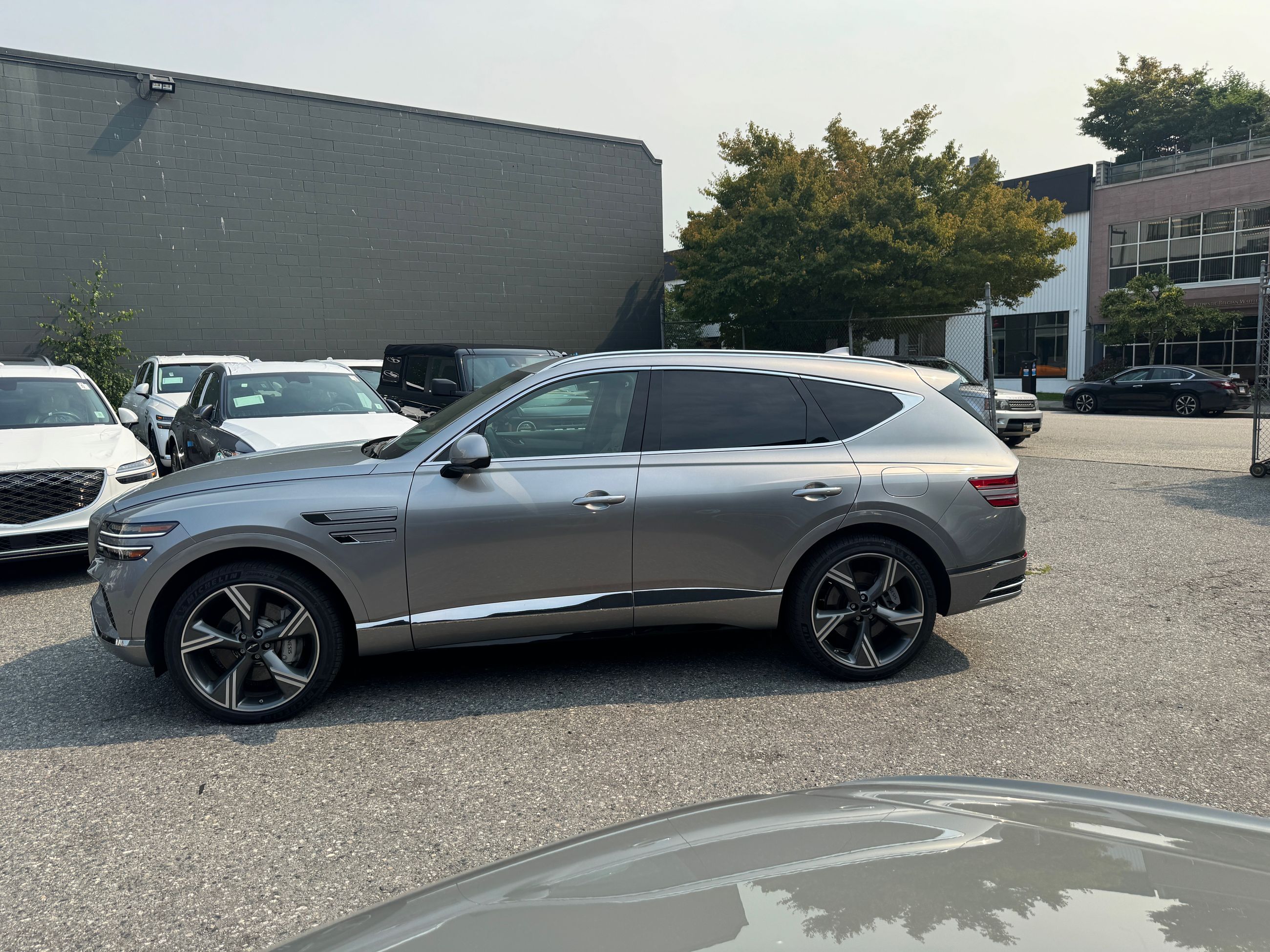 2025 GENESIS GV80