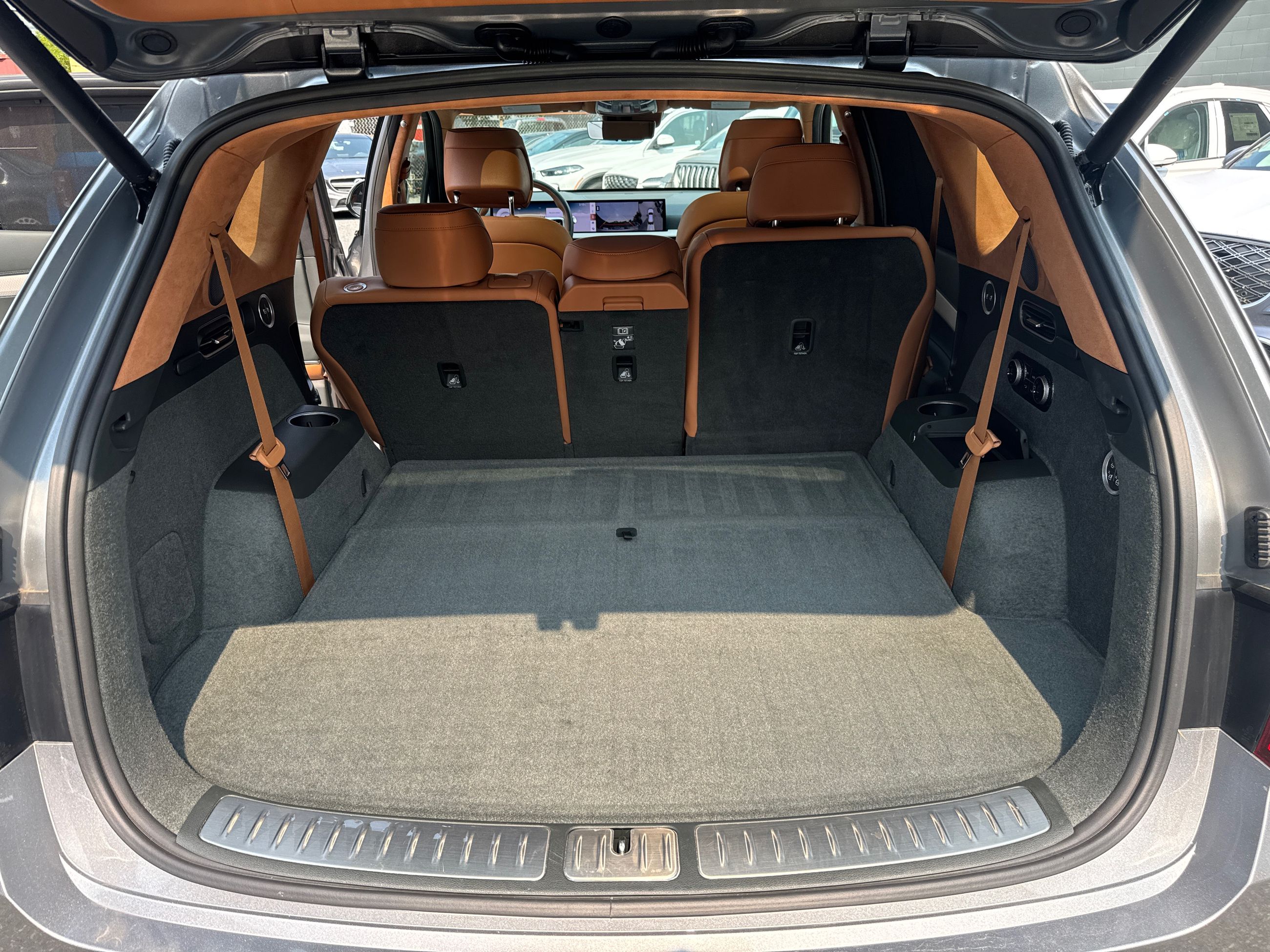 2025 GENESIS GV80