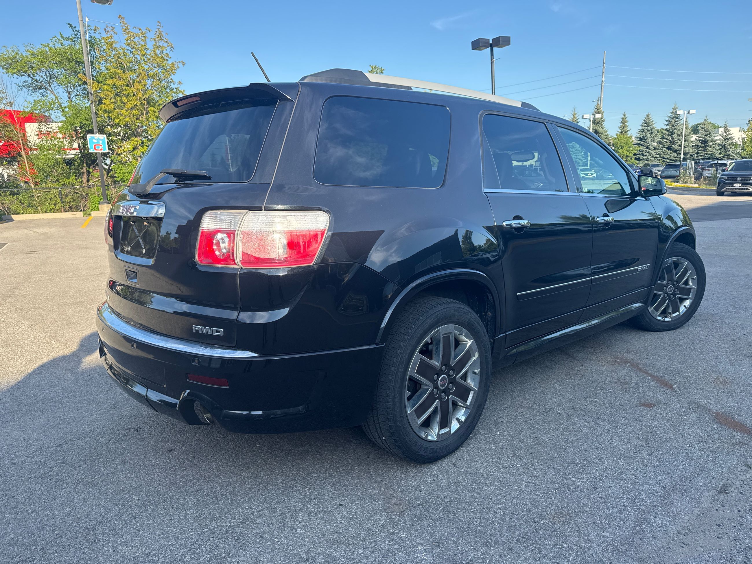 2012 GMC Acadia in Markham, Ontario