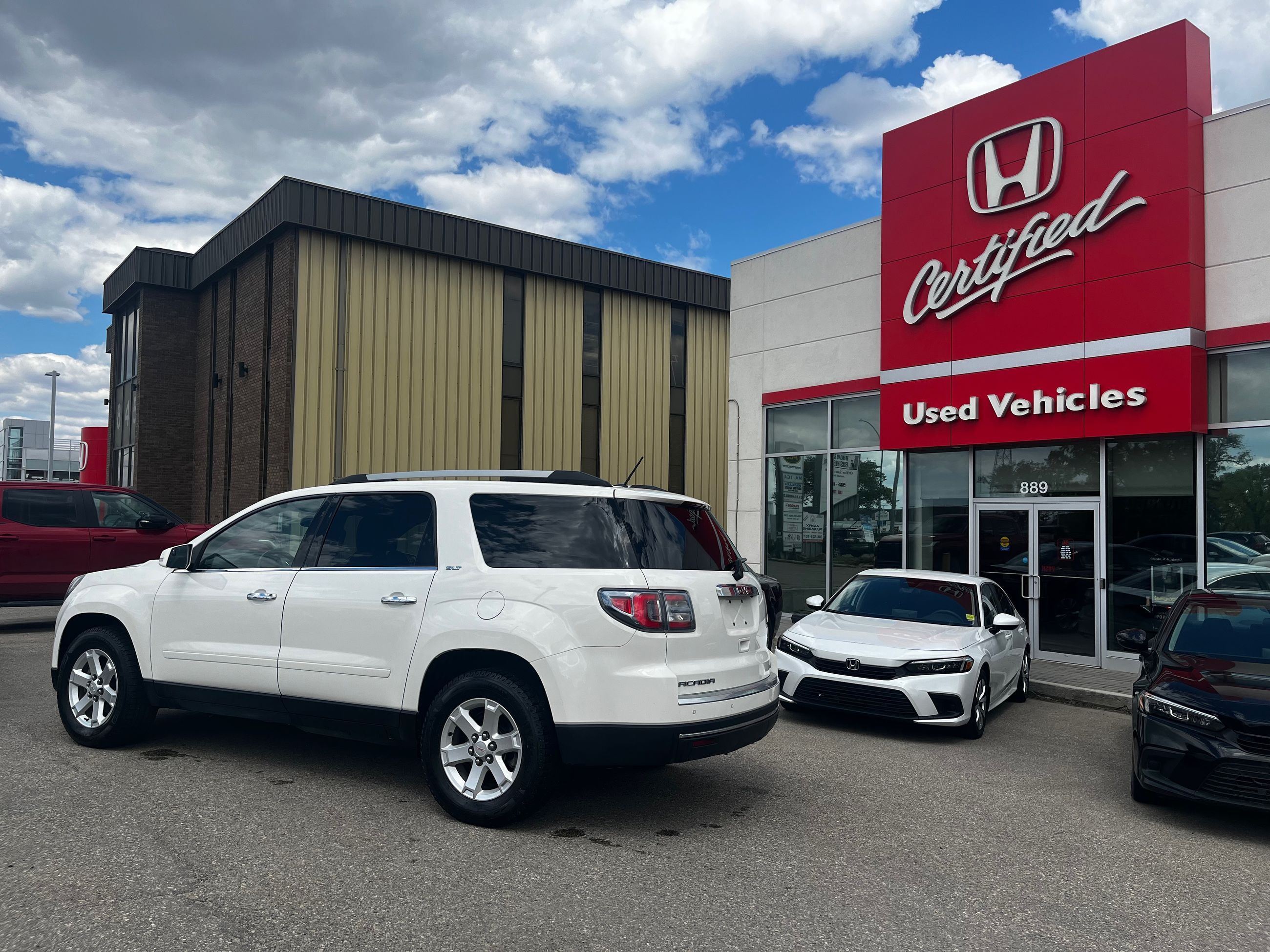 2014 GMC Acadia in Regina, Saskatchewan