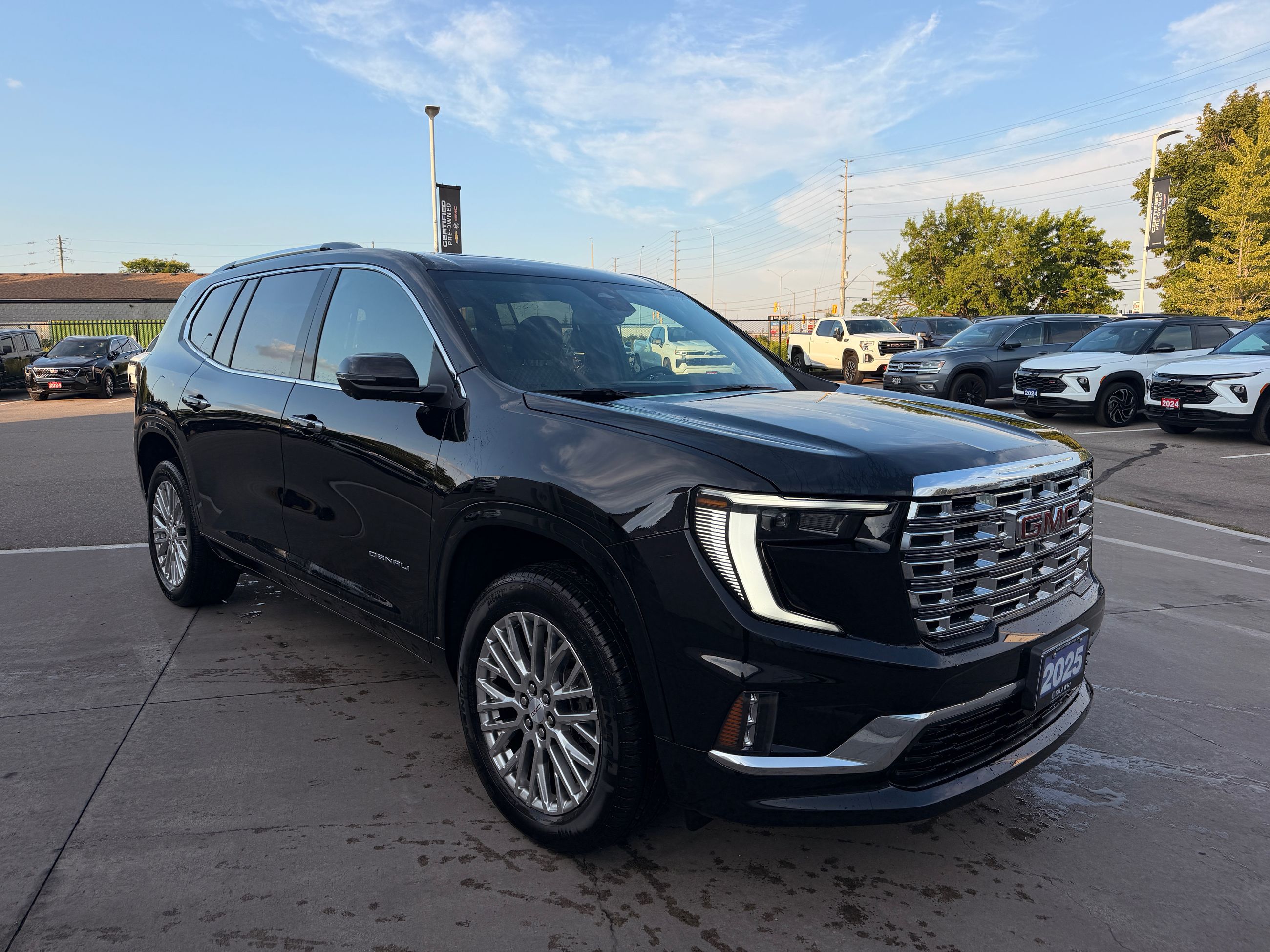 2025 GMC Acadia