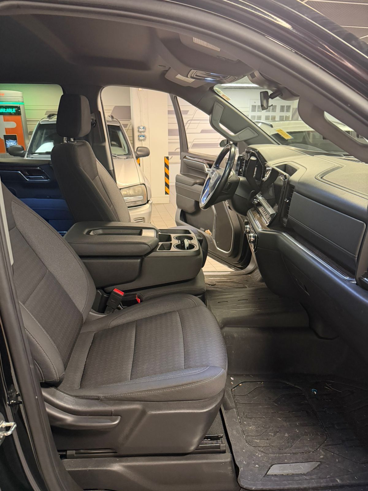 2023 GMC Sierra 1500 in Vancouver, British Columbia