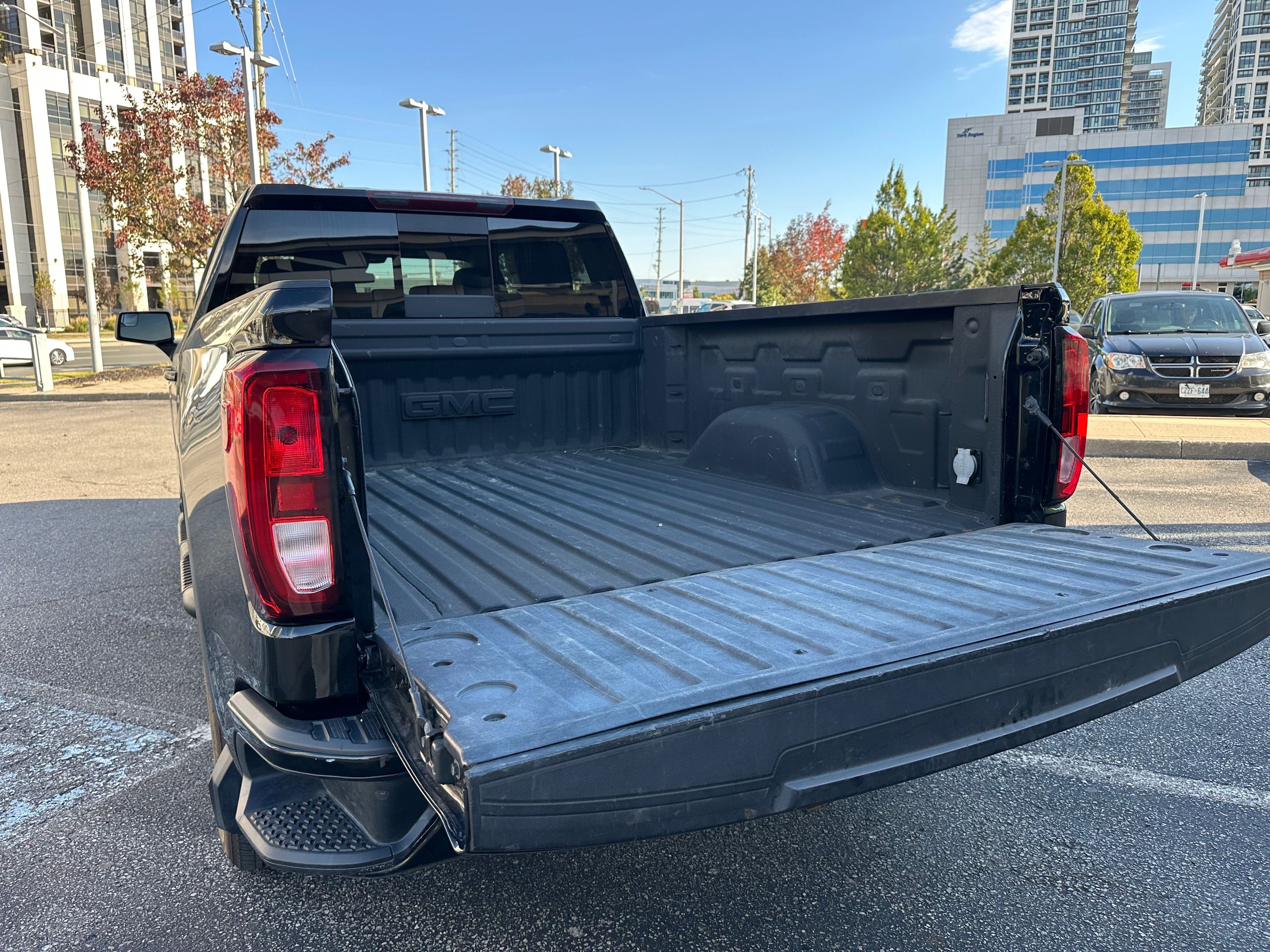 2024 GMC Sierra 1500 in Vaughan, Ontario