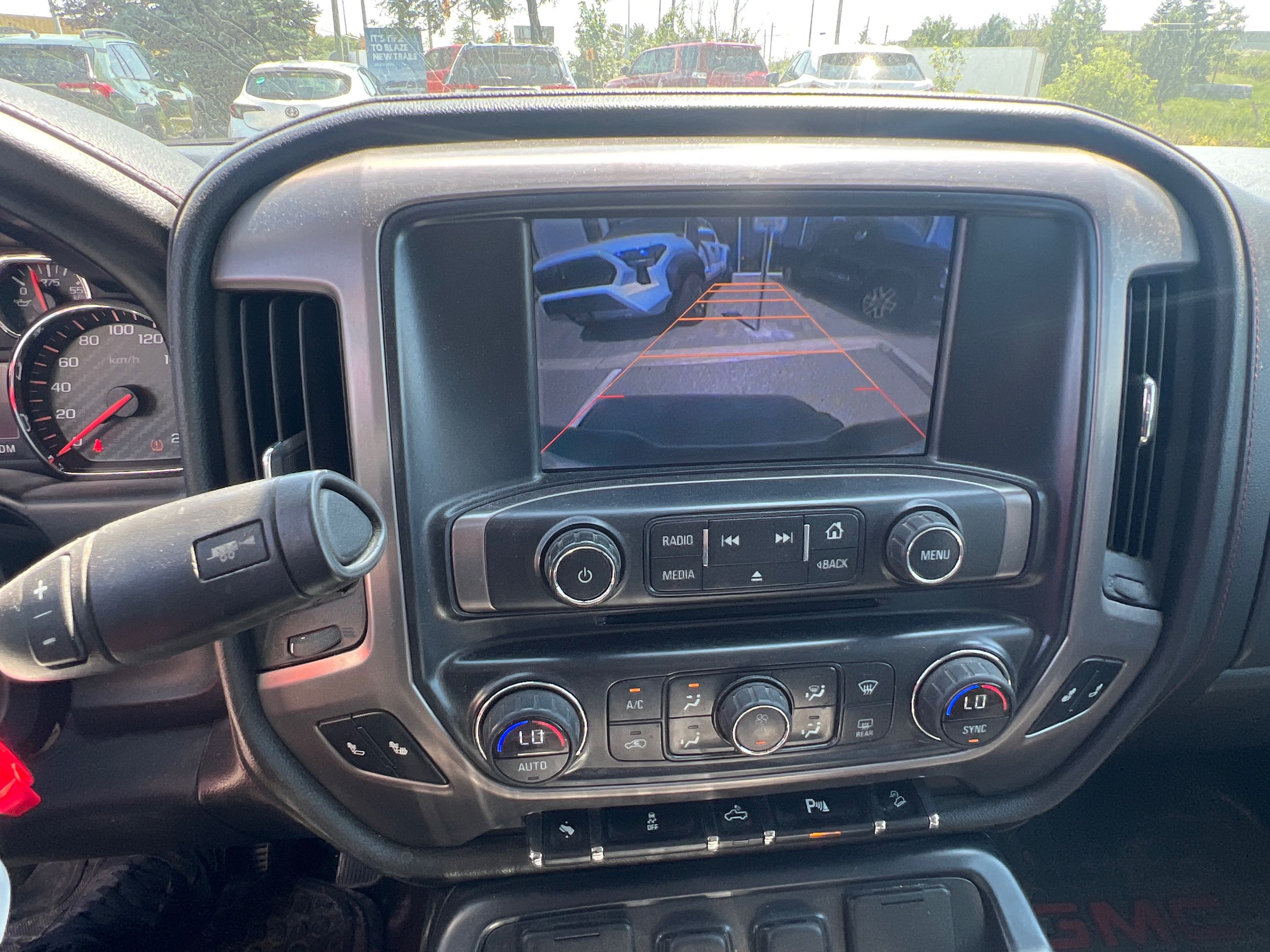 2014 GMC Sierra in Bolton, Ontario