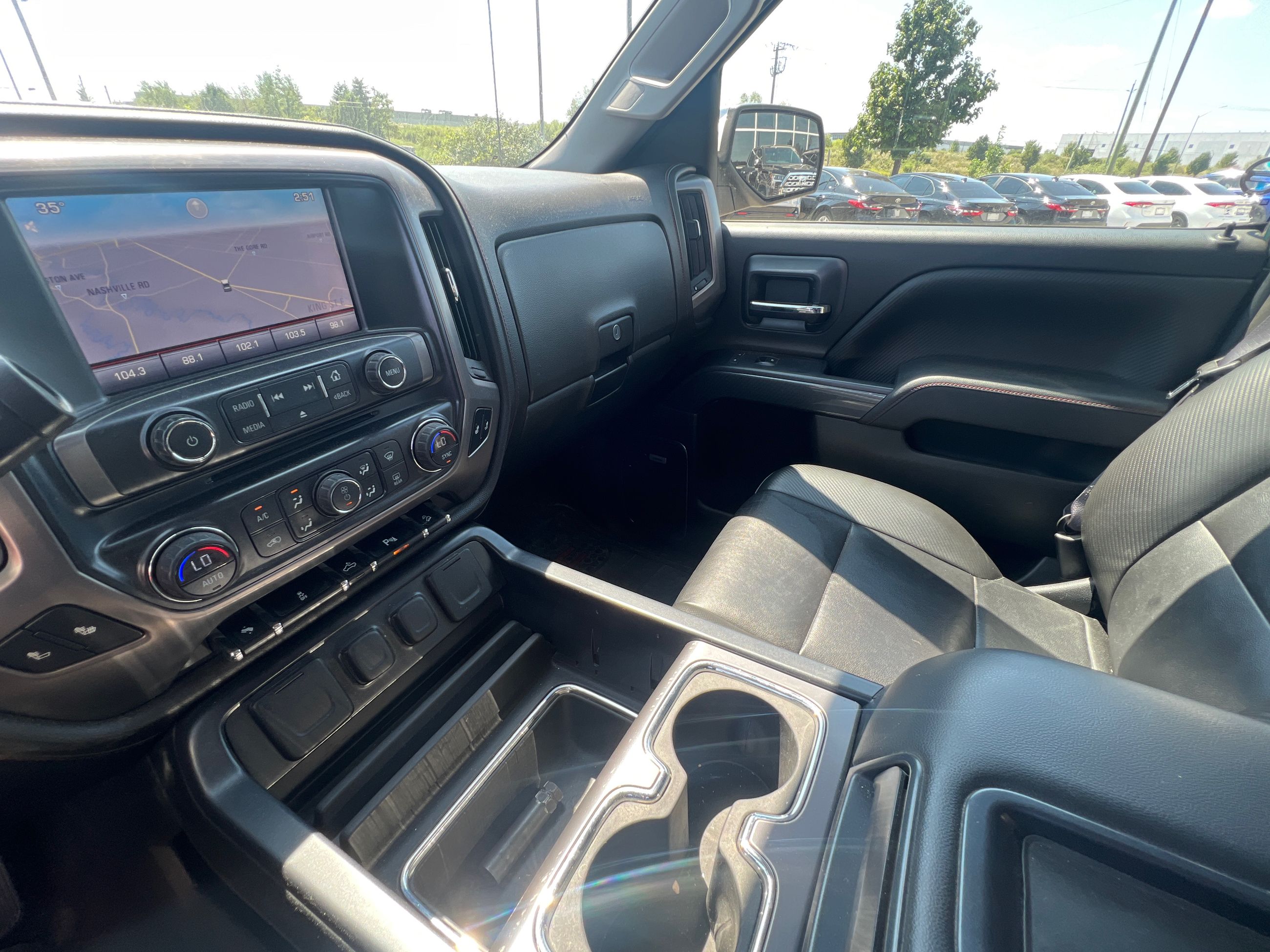 2014 GMC Sierra in Bolton, Ontario