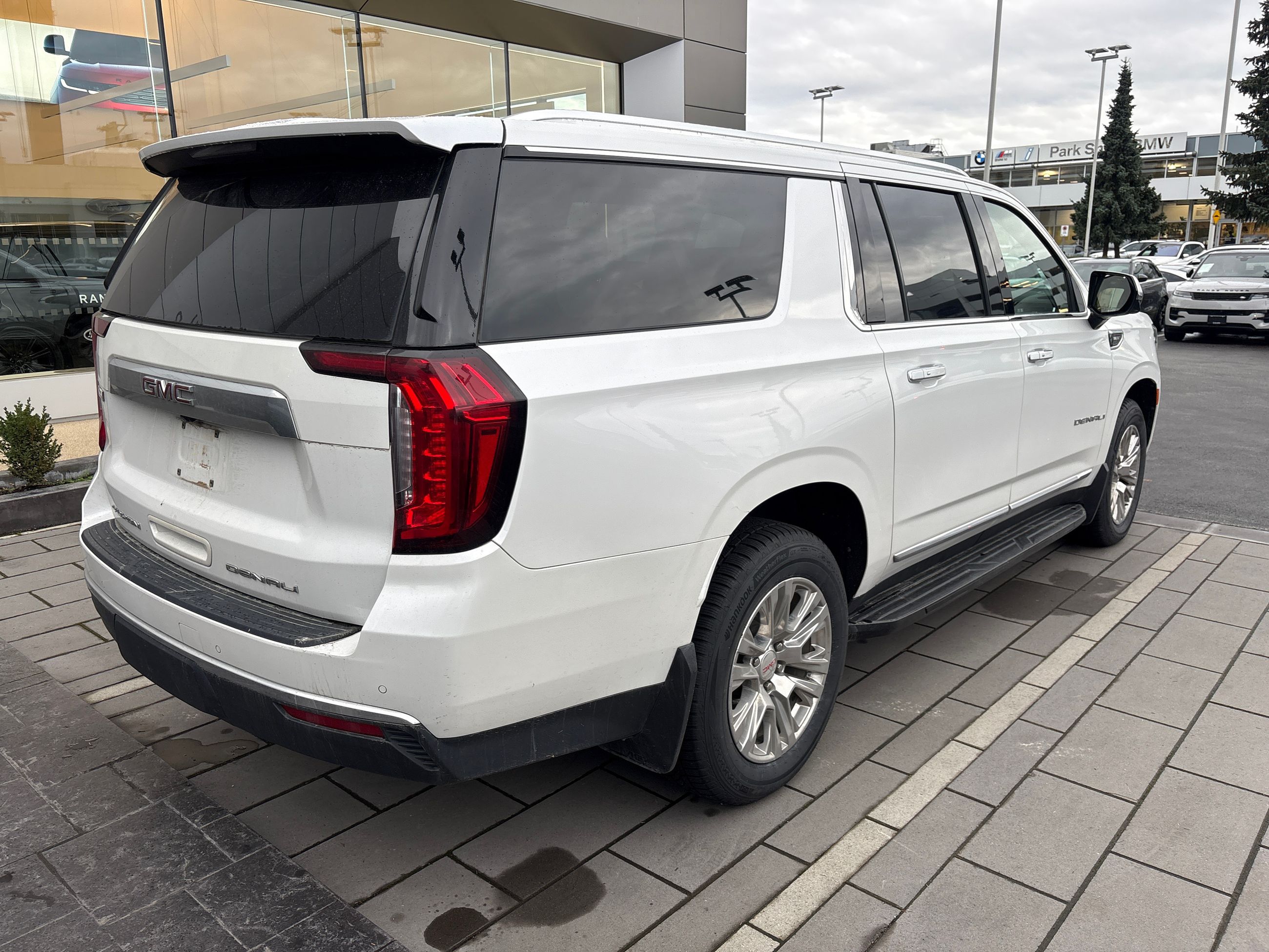 GMC Yukon XL  2021 à North Vancouver, Colombie-Britannique
