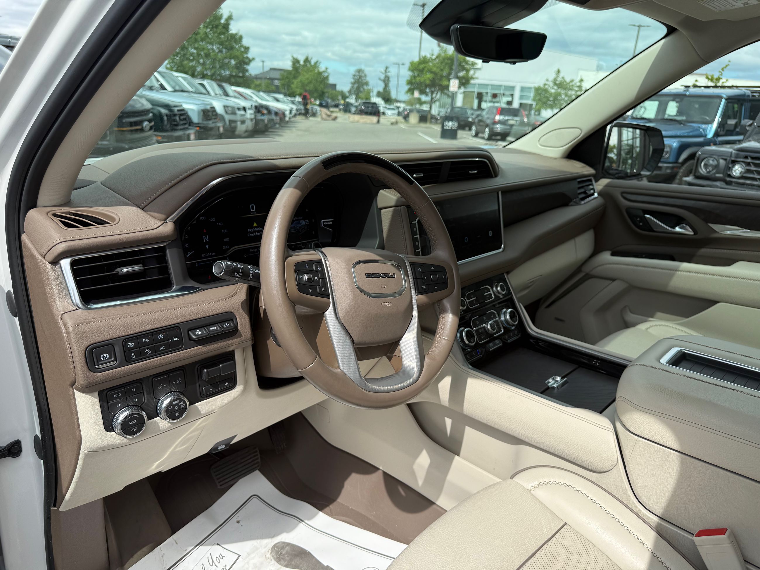 GMC Yukon  2023 à Mississauga, Ontario