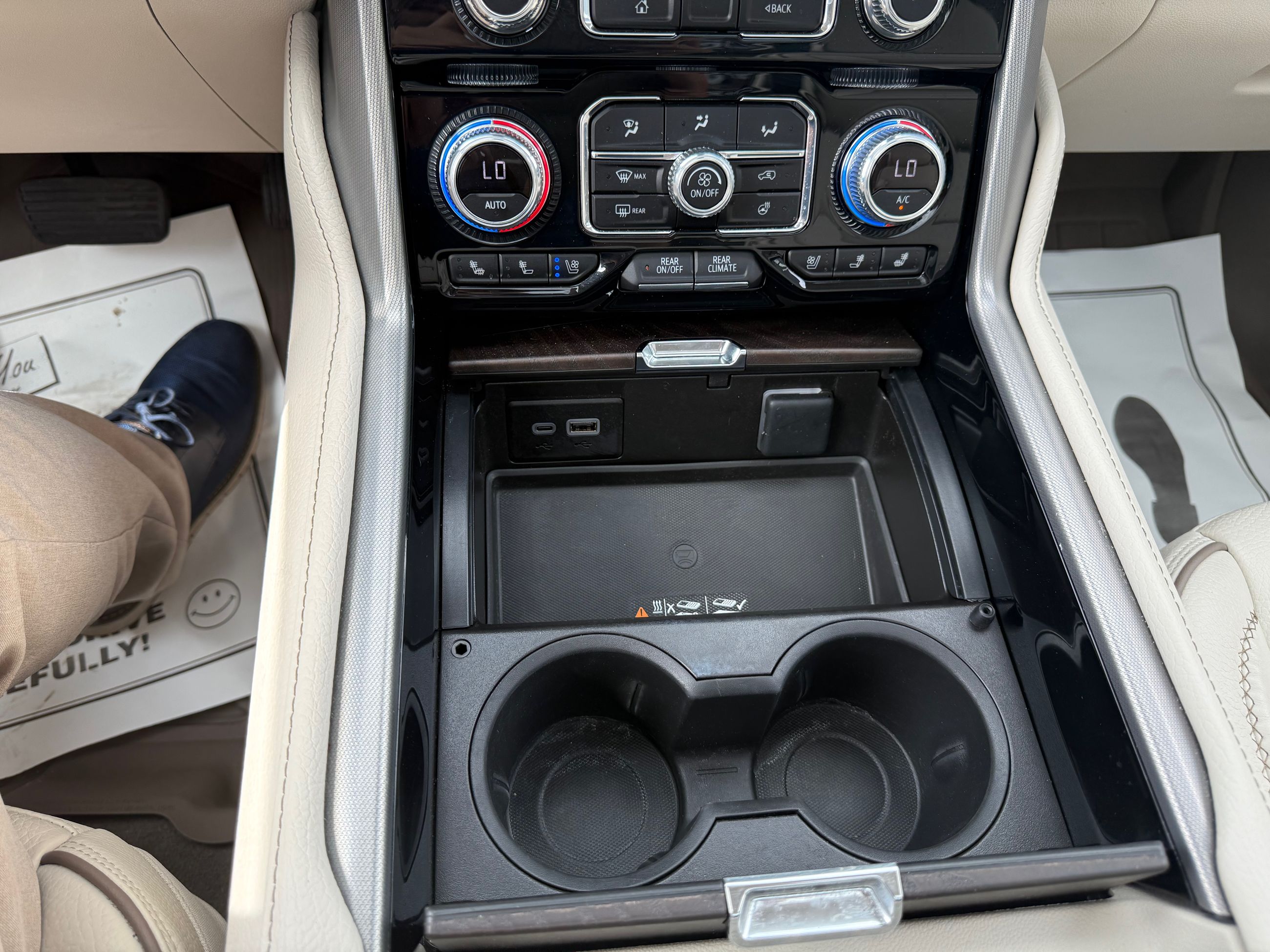 GMC Yukon  2023 à Mississauga, Ontario