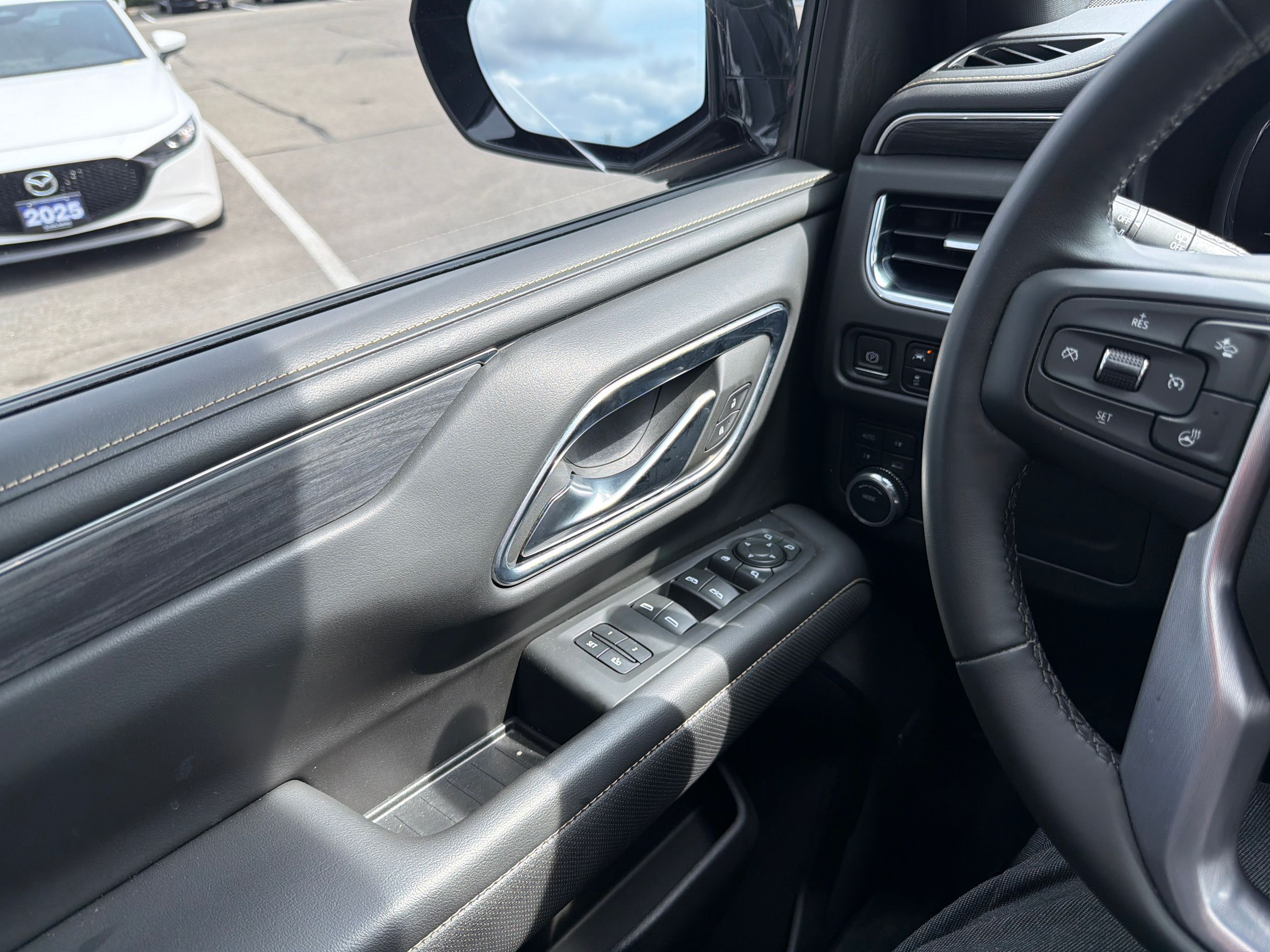 2023 GMC Yukon