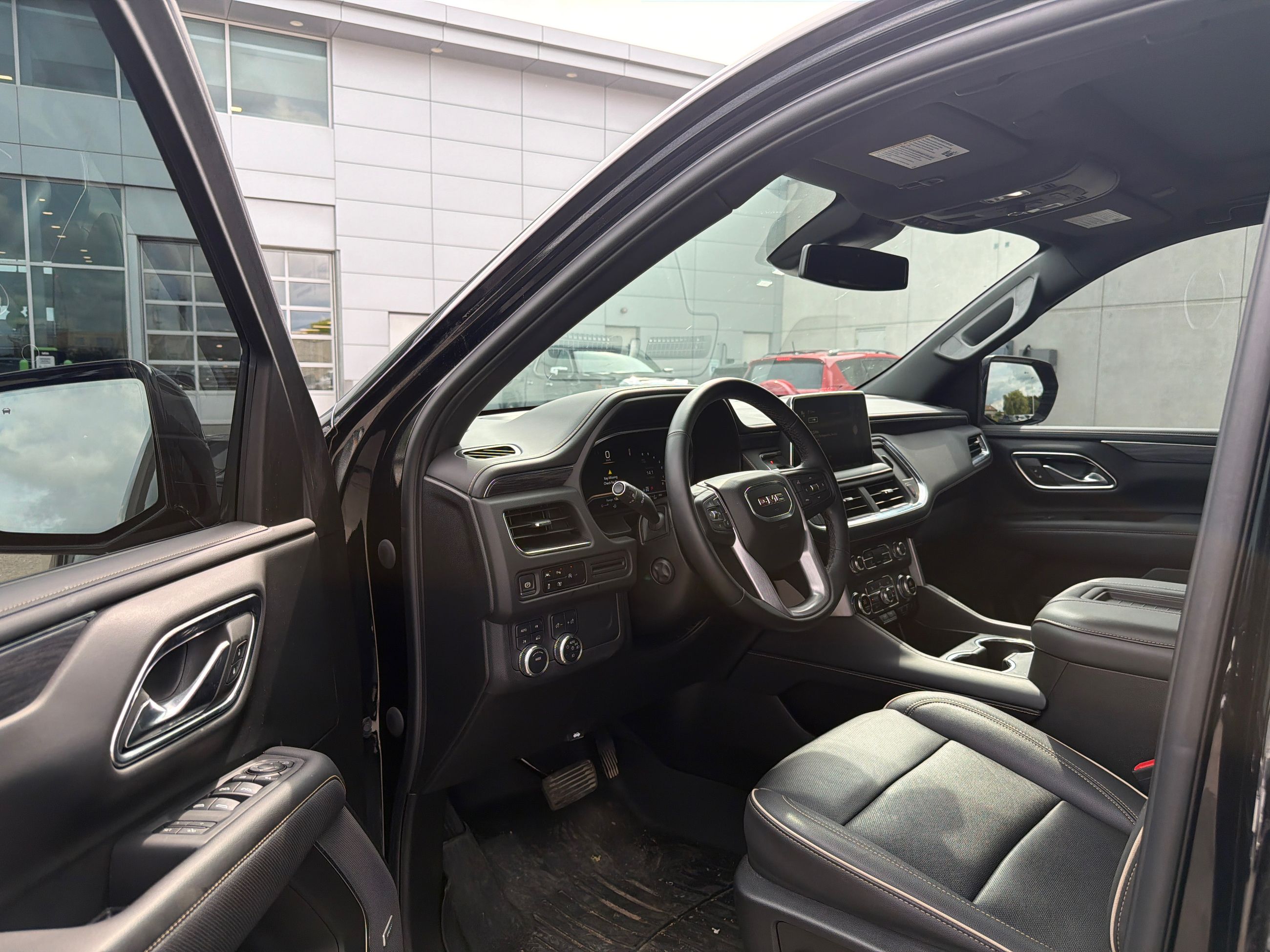2023 GMC Yukon