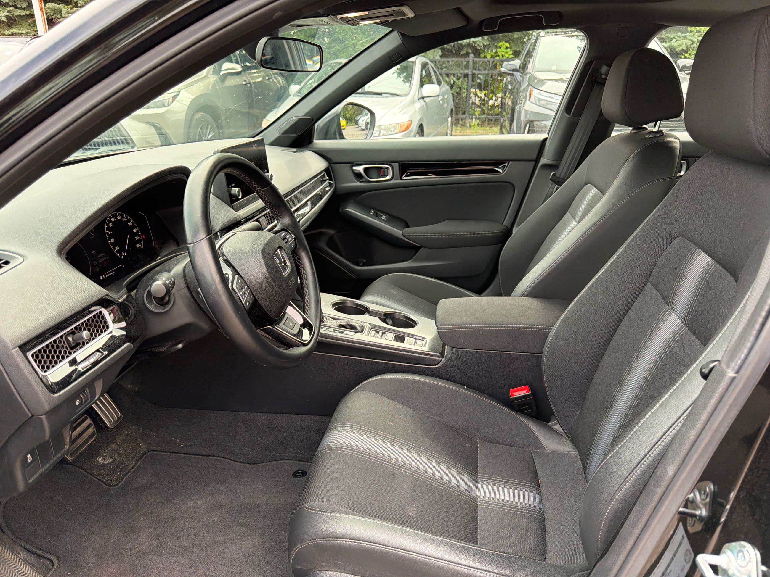 2025 Honda Civic Hybrid in Markham, Ontario