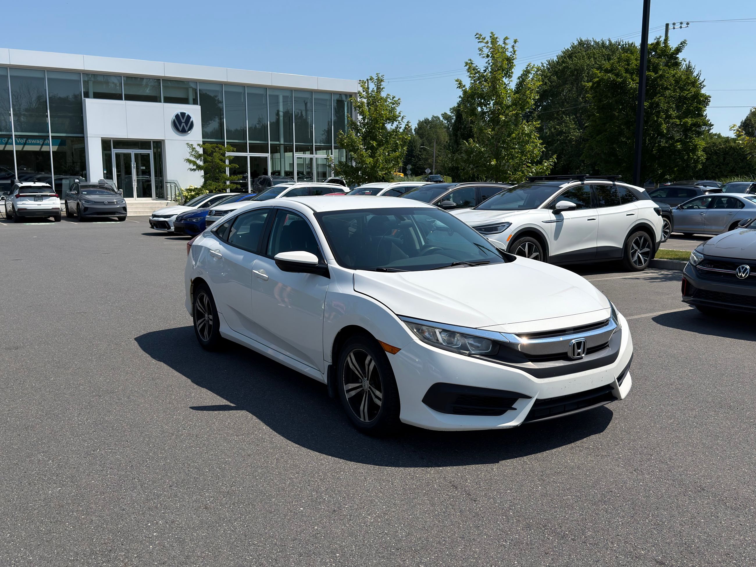 2016 Honda Civic Sedan in Saint-Bruno-de-Montarville, Quebec